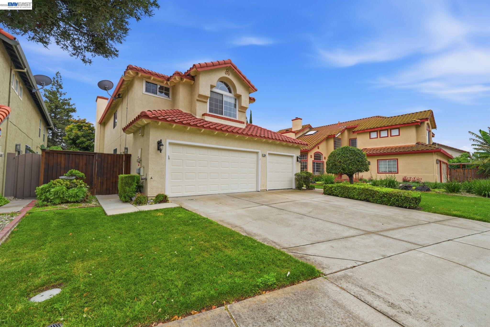 Detail Gallery Image 2 of 43 For 2260 Redington Dr, Tracy,  CA 95377 - 4 Beds | 3 Baths