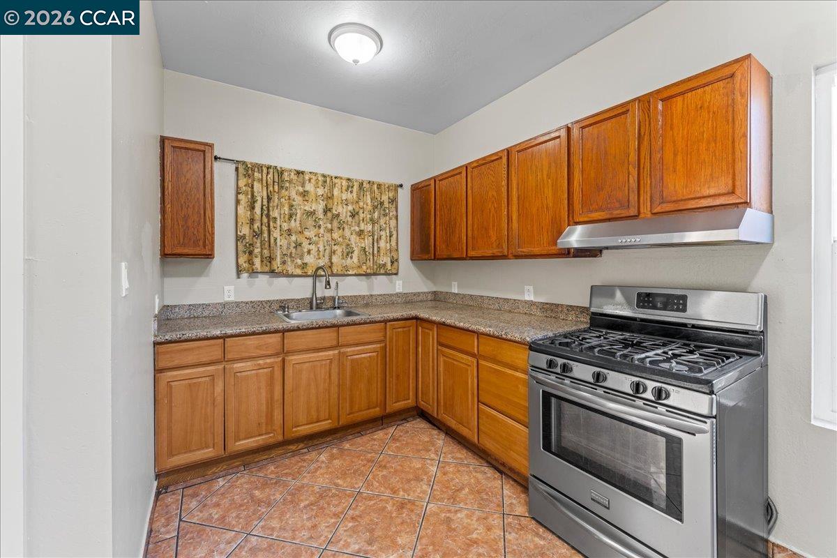 Detail Gallery Image 19 of 32 For 747 9th St, Richmond,  CA 94801 - 3 Beds | 1 Baths