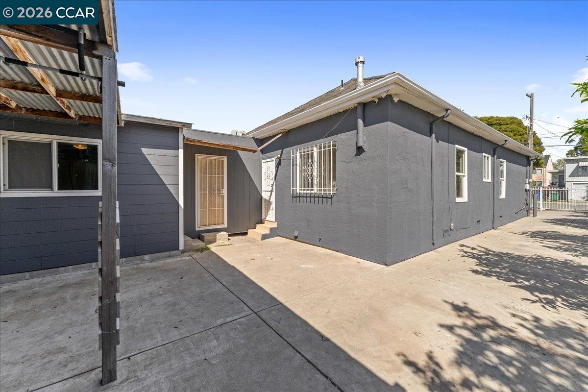 Detail Gallery Image 32 of 32 For 747 9th St, Richmond,  CA 94801 - 3 Beds | 1 Baths