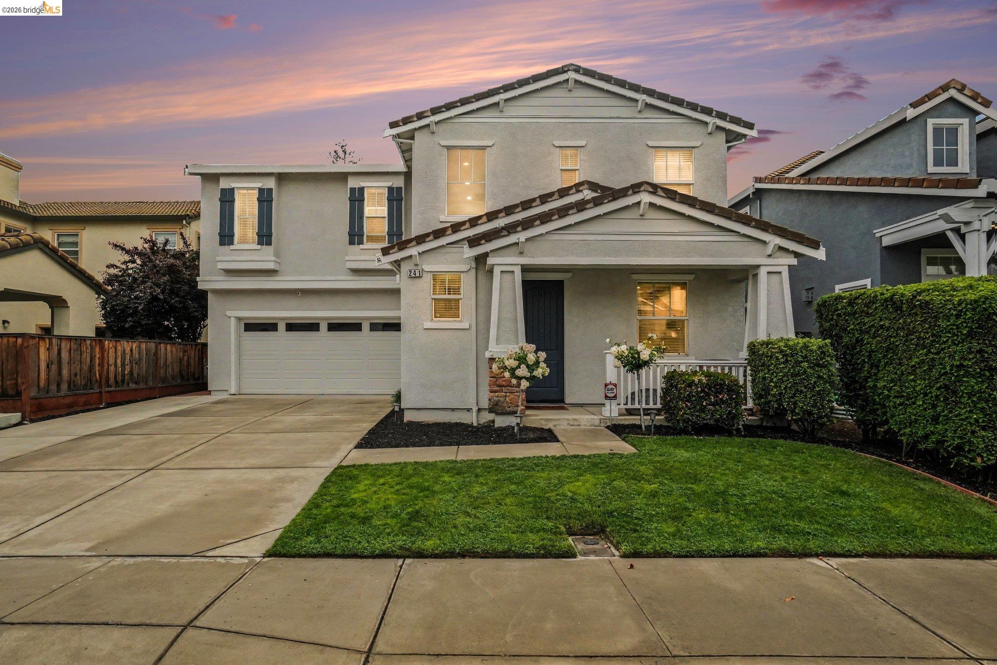Front Image Thumbnail for EB41129482