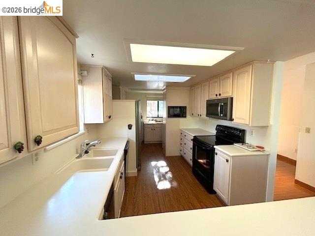 Detail Gallery Image 7 of 28 For 12570 Mount Jefferson St, Groveland,  CA 95321 - 4 Beds | 3 Baths