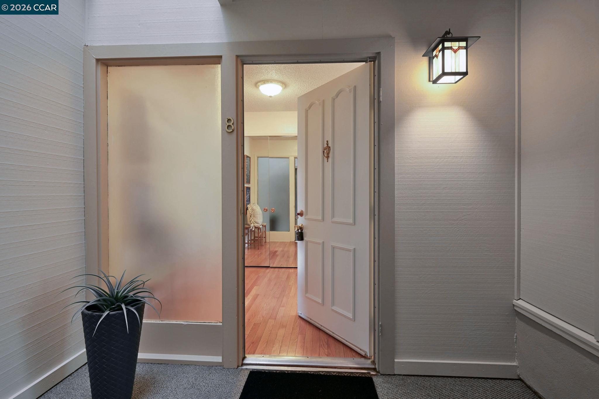 Photo #3: 41129485 Listing: Photo #3