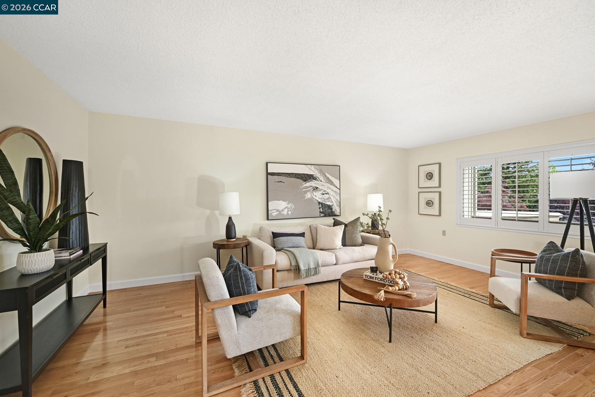 Photo #5: 41129485 Listing: Photo #5