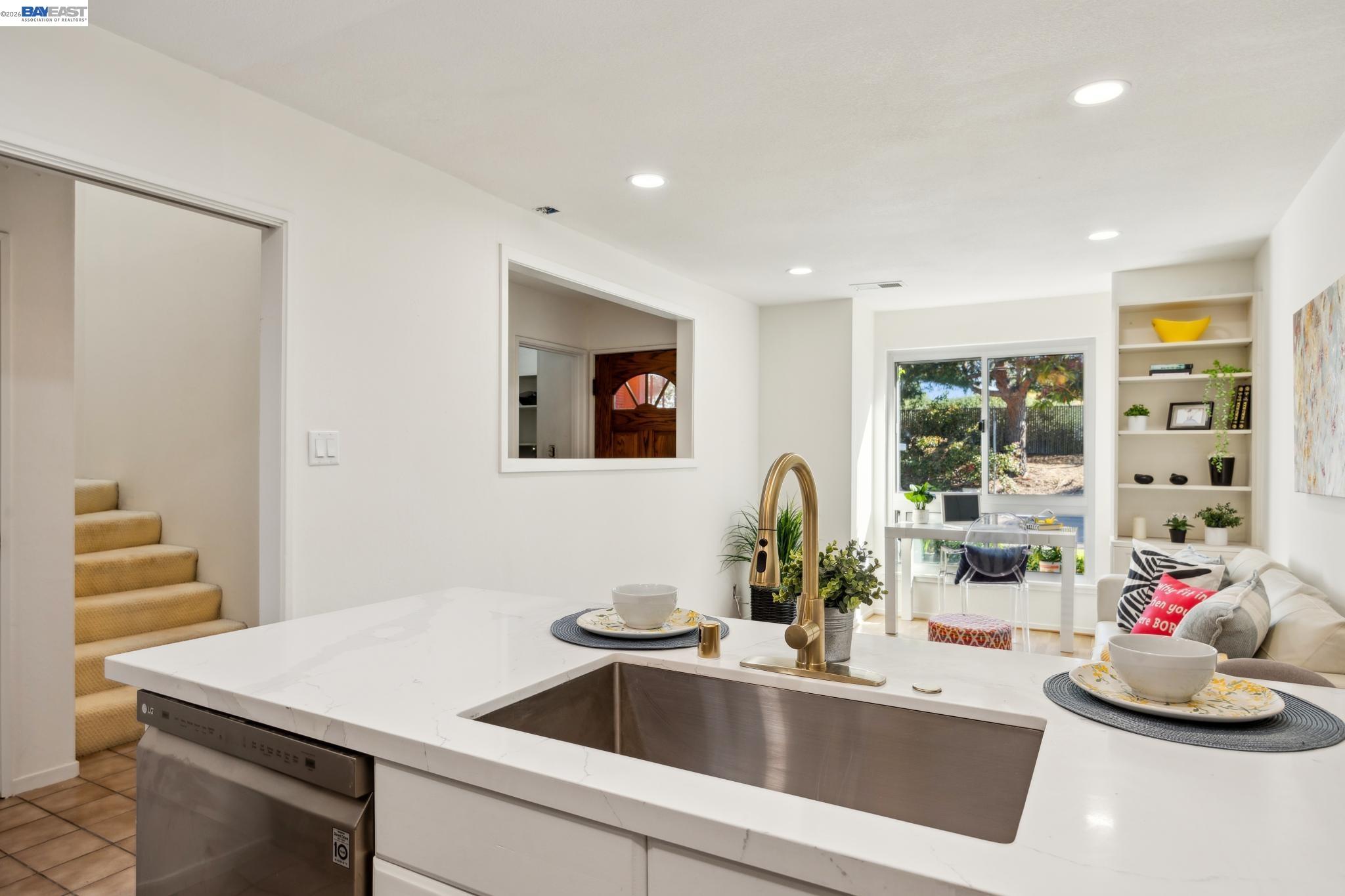 Photo #15: 41129487 Listing: Photo #15