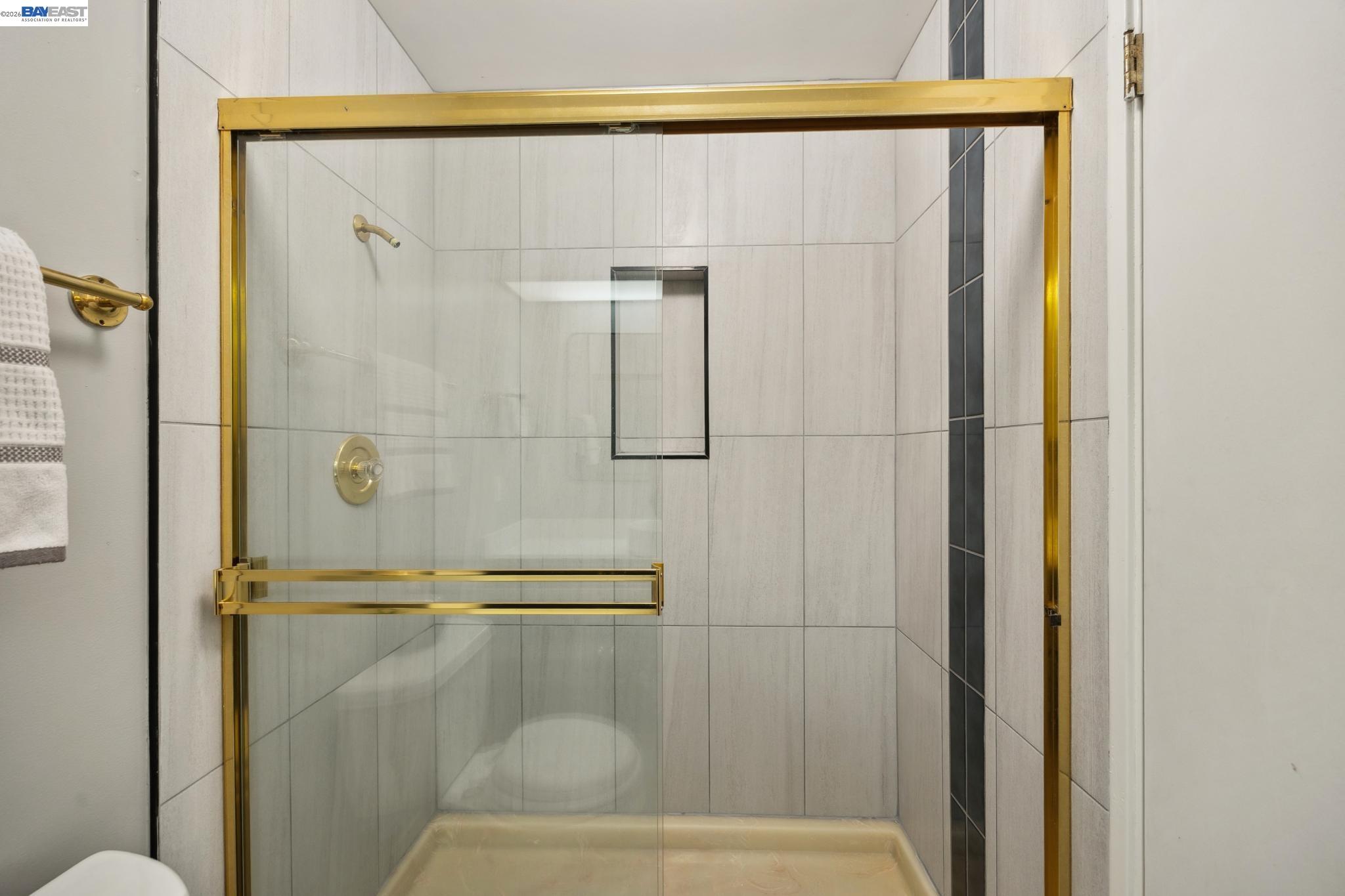 Photo #23: 41129487 Listing: Photo #23