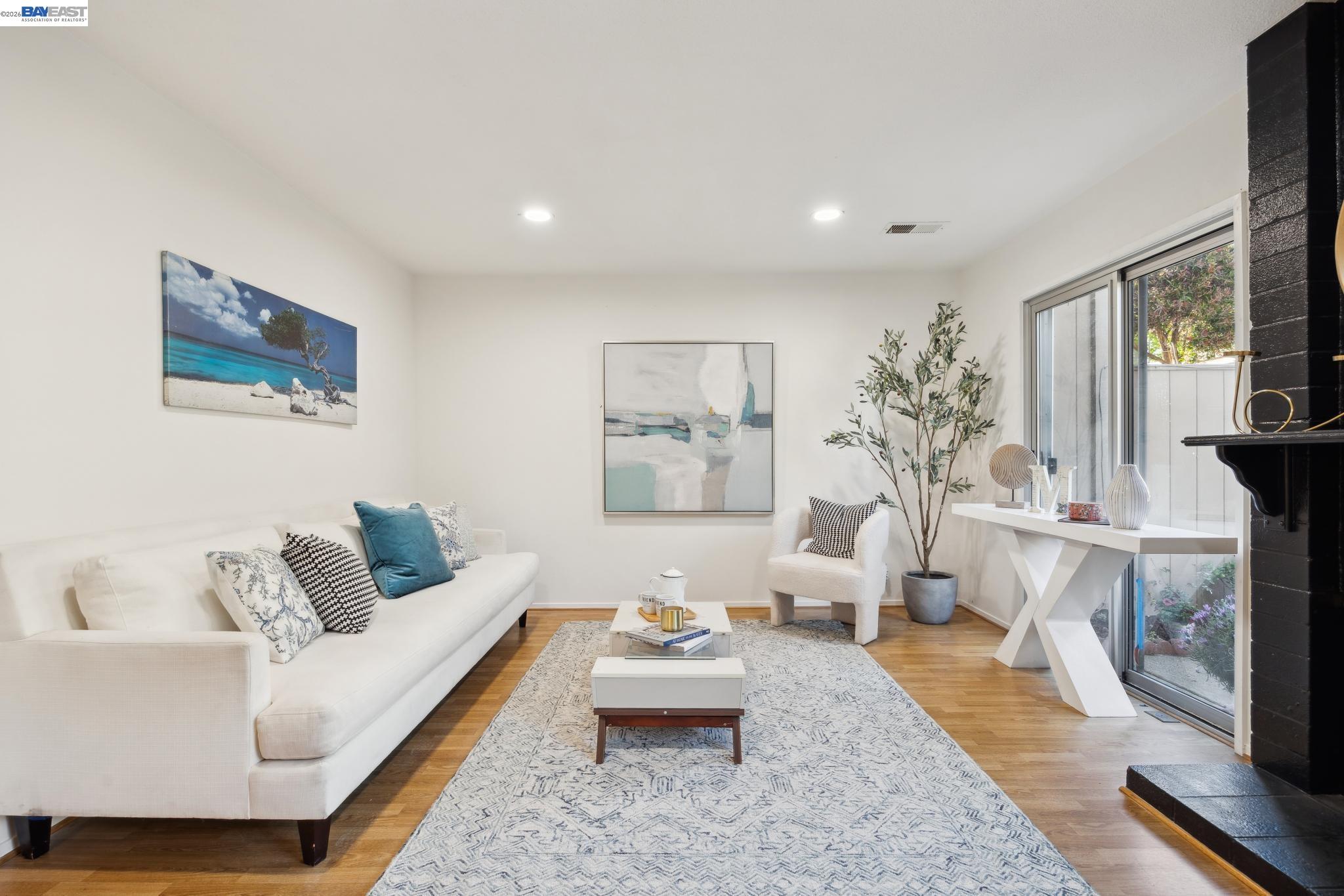 Photo #7: 41129487 Listing: Photo #7