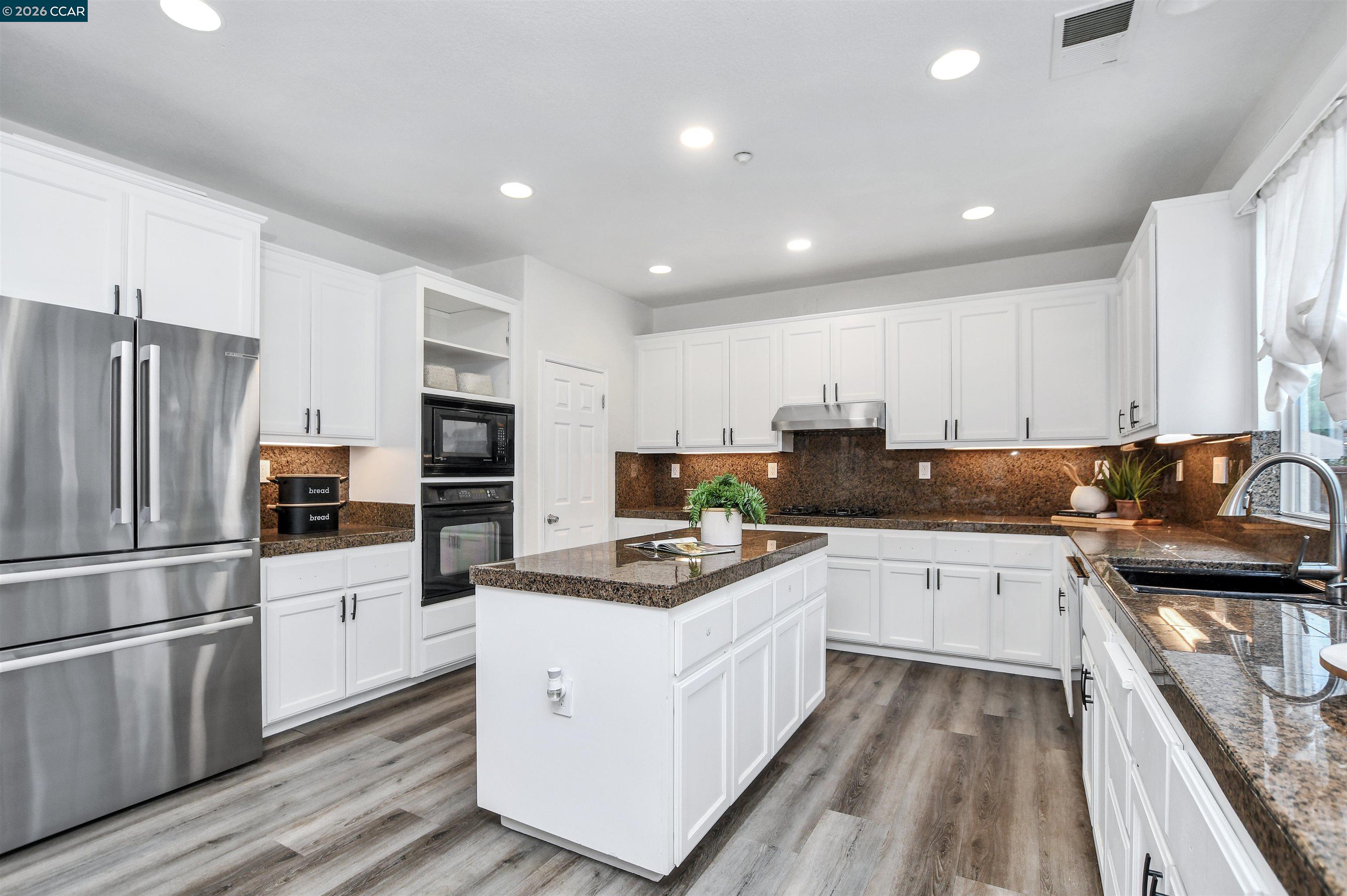 Detail Gallery Image 14 of 37 For 602 Ralston Ct, Brentwood,  CA 94513 - 5 Beds | 3 Baths