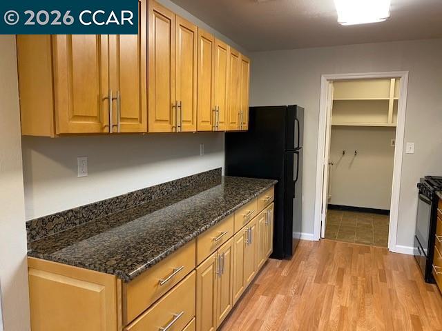 Detail Gallery Image 6 of 12 For 2182 Marsh Ave, Pittsburg,  CA 94565 - 3 Beds | 1/1 Baths