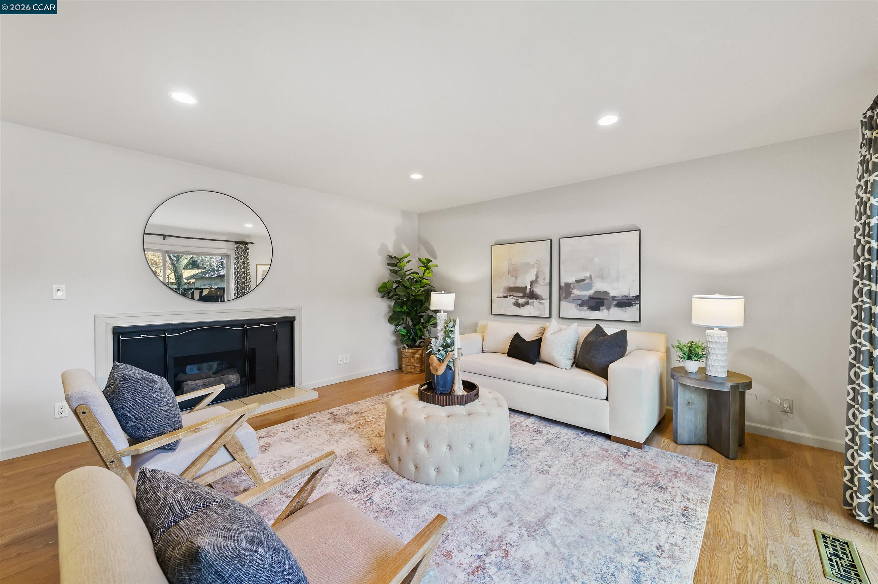 Detail Gallery Image 5 of 26 For 1746 Candelero Ct, Walnut Creek,  CA 94598 - 3 Beds | 2/1 Baths