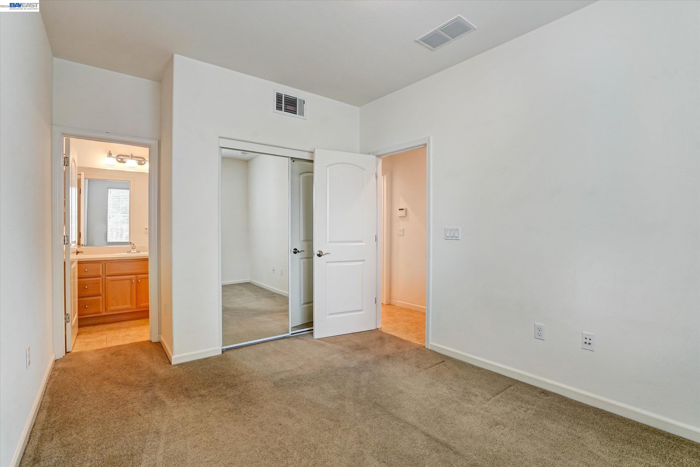 Photo #33: 41129495 Listing: Photo #33