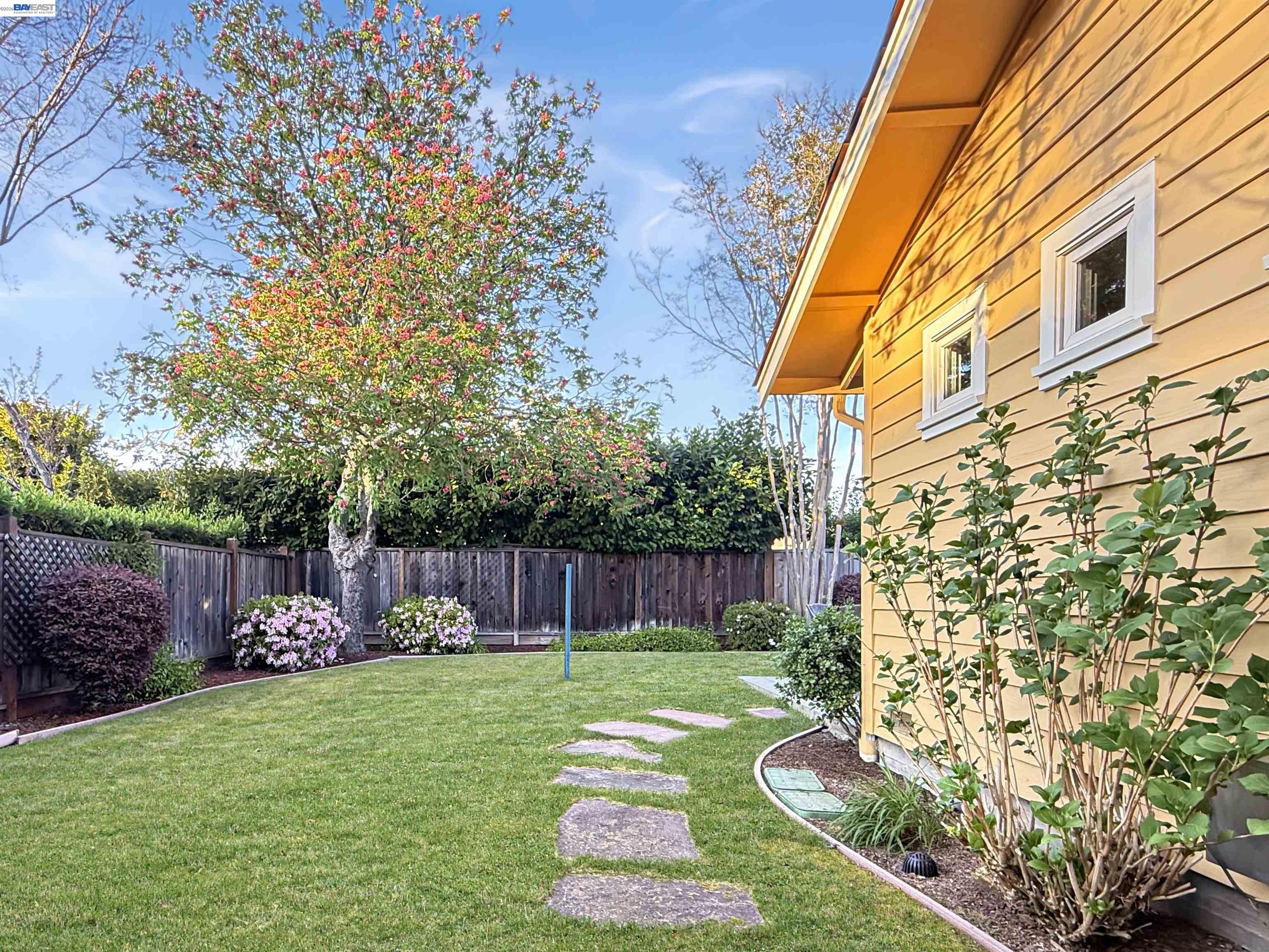 Detail Gallery Image 20 of 30 For 1209 Rimer Dr, Moraga,  CA 94556 - 4 Beds | 3 Baths