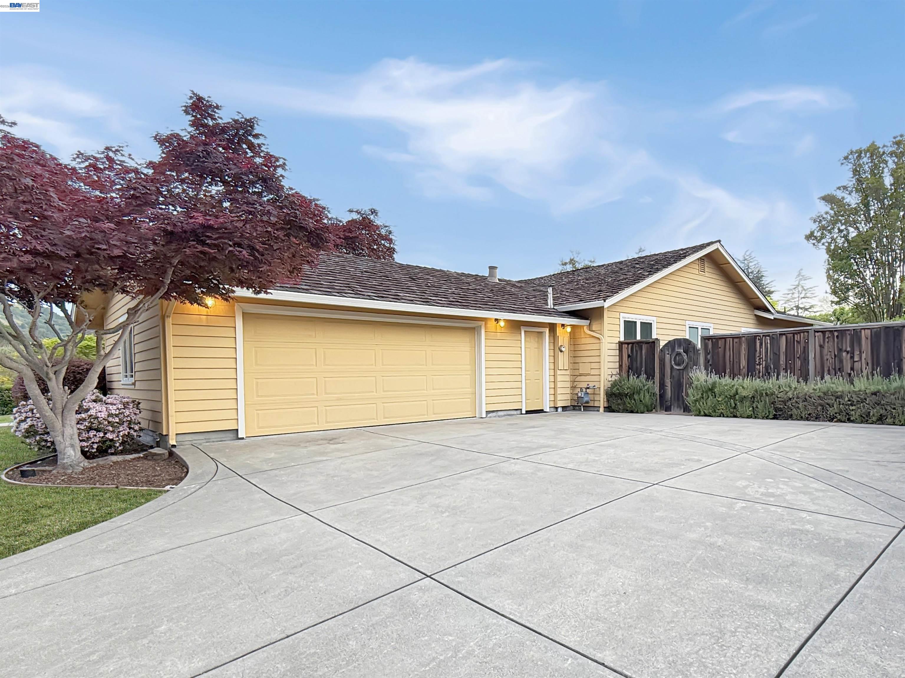 Detail Gallery Image 25 of 30 For 1209 Rimer Dr, Moraga,  CA 94556 - 4 Beds | 3 Baths