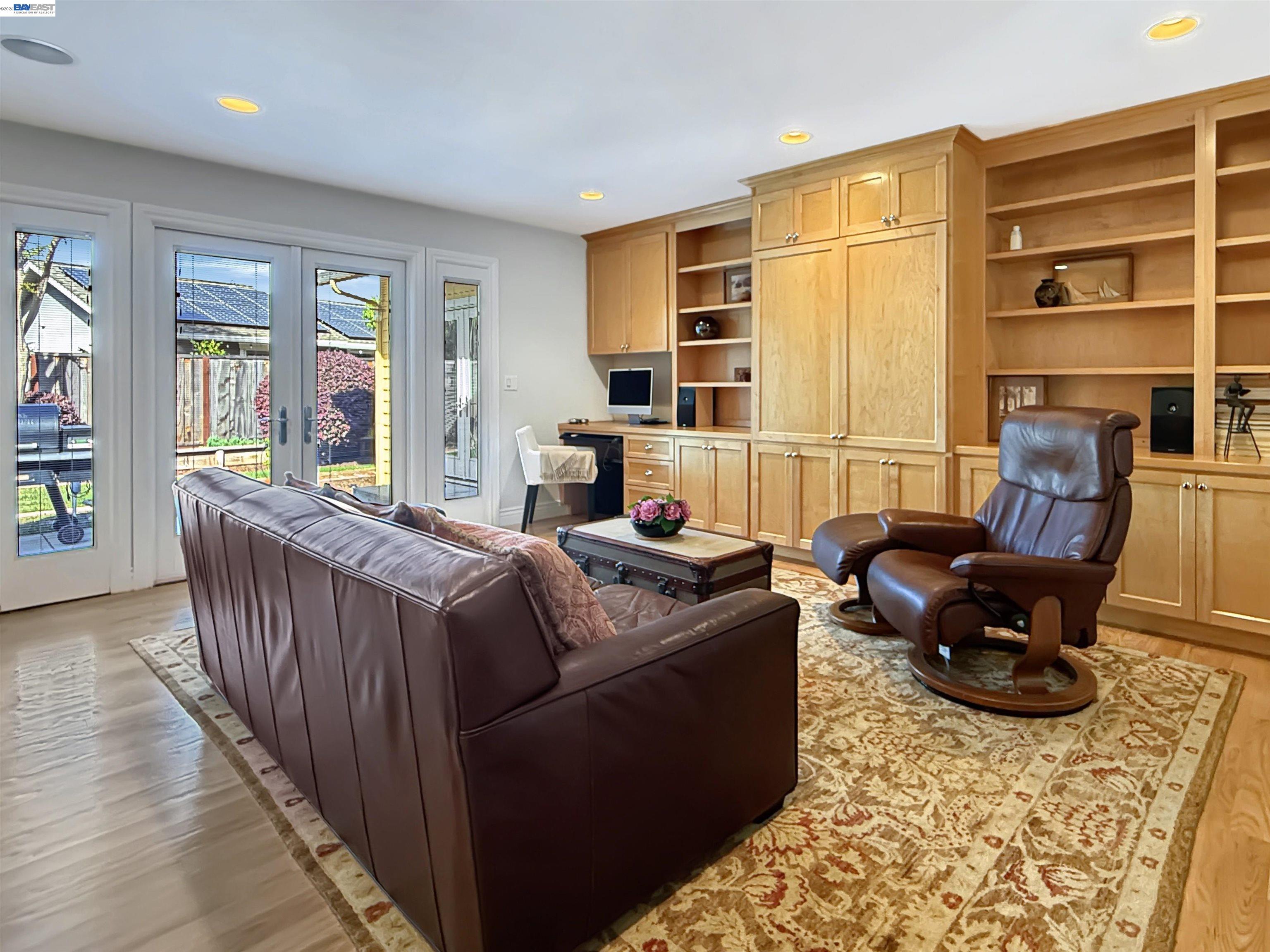 Detail Gallery Image 7 of 30 For 1209 Rimer Dr, Moraga,  CA 94556 - 4 Beds | 3 Baths