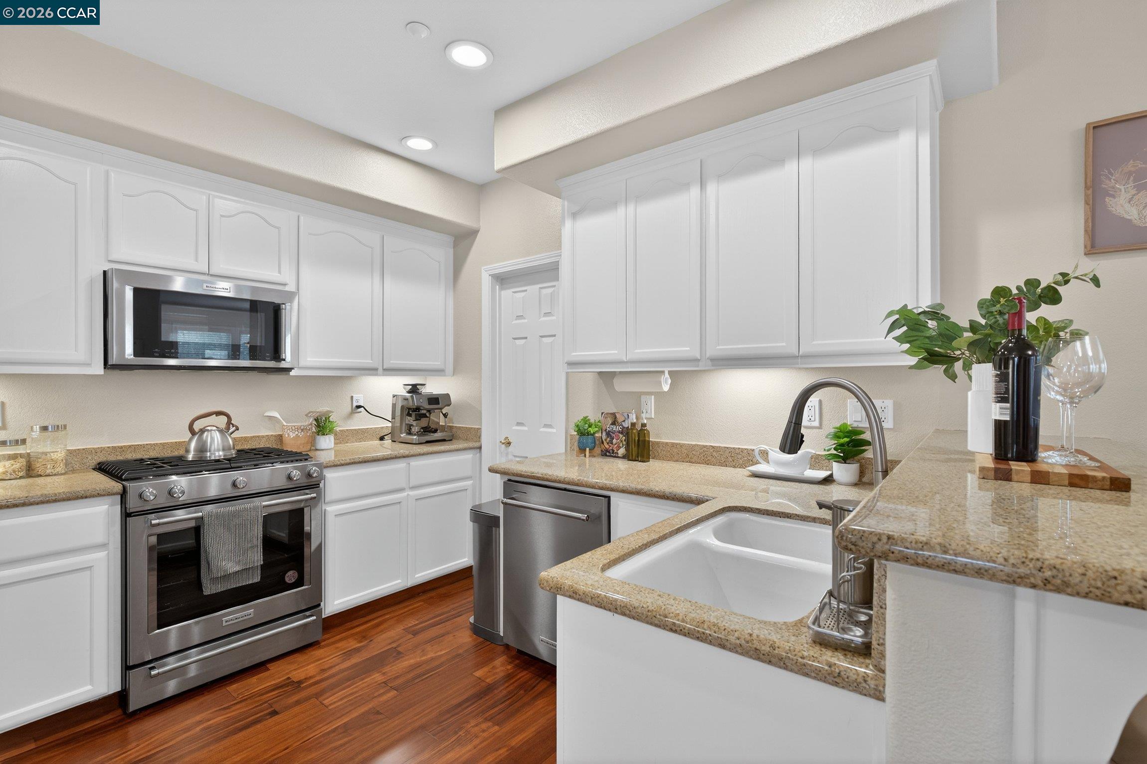 Photo #14: 41129497 Listing: Photo #14