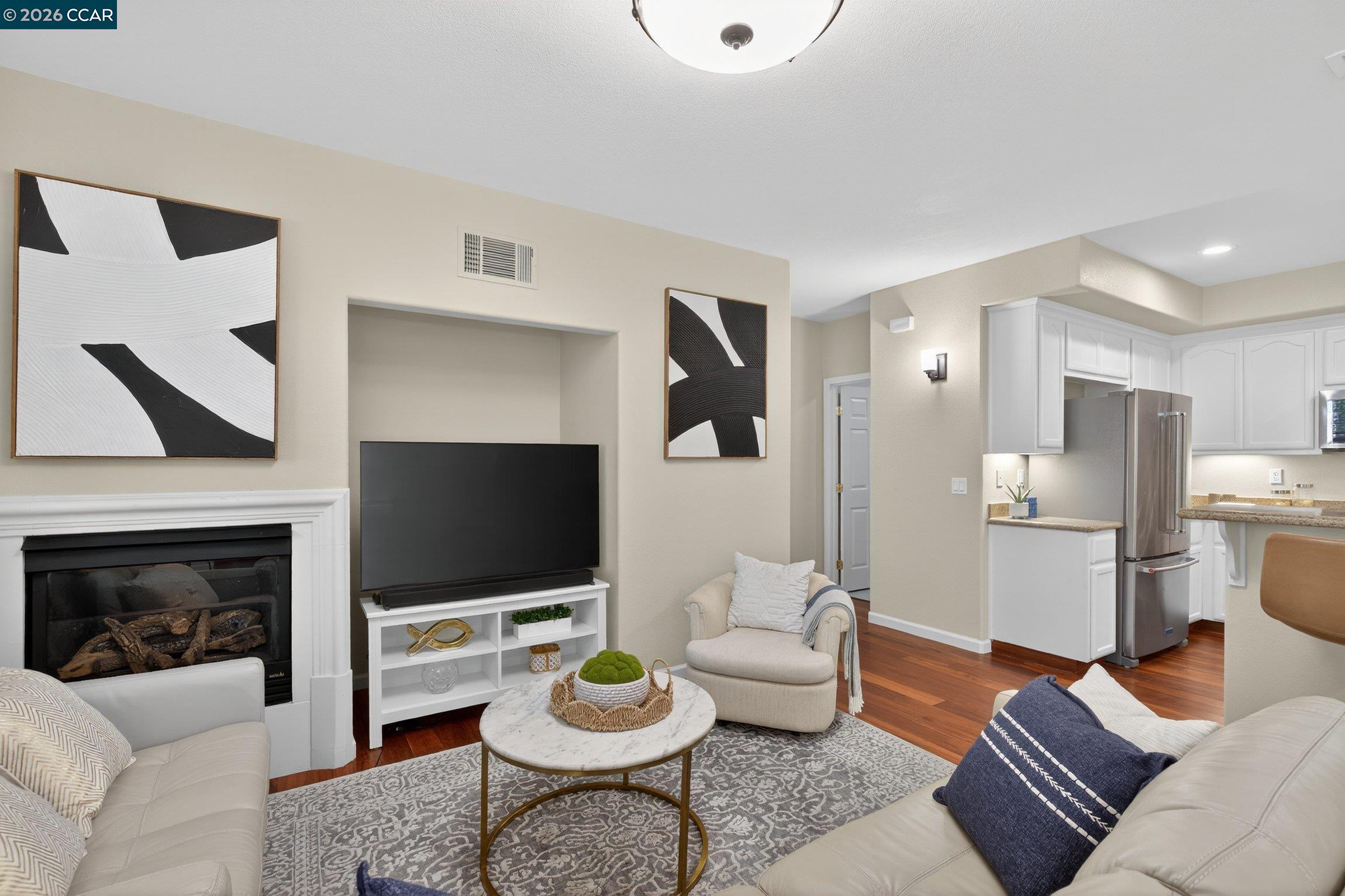 Photo #9: 41129497 Listing: Photo #9