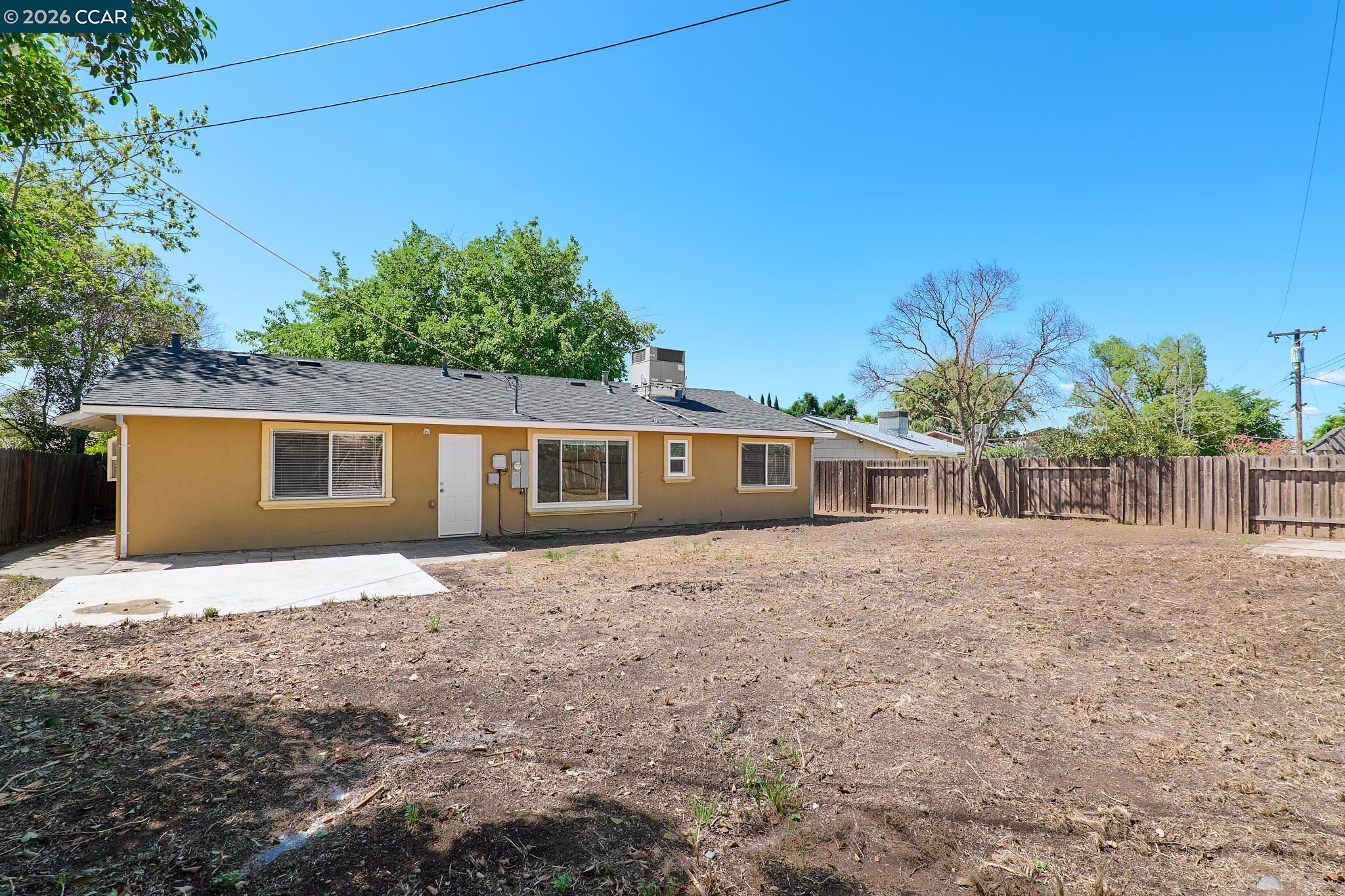 Detail Gallery Image 15 of 18 For 3631 Quinn Way, North Highlands,  CA 95660 - 3 Beds | 1/1 Baths