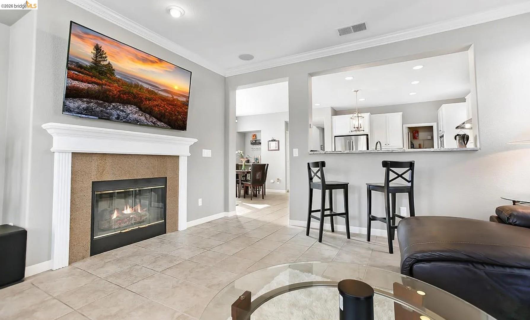 Detail Gallery Image 7 of 31 For 3251 Lookout Point Loop, Discovery Bay,  CA 94505 - 4 Beds | 2/1 Baths