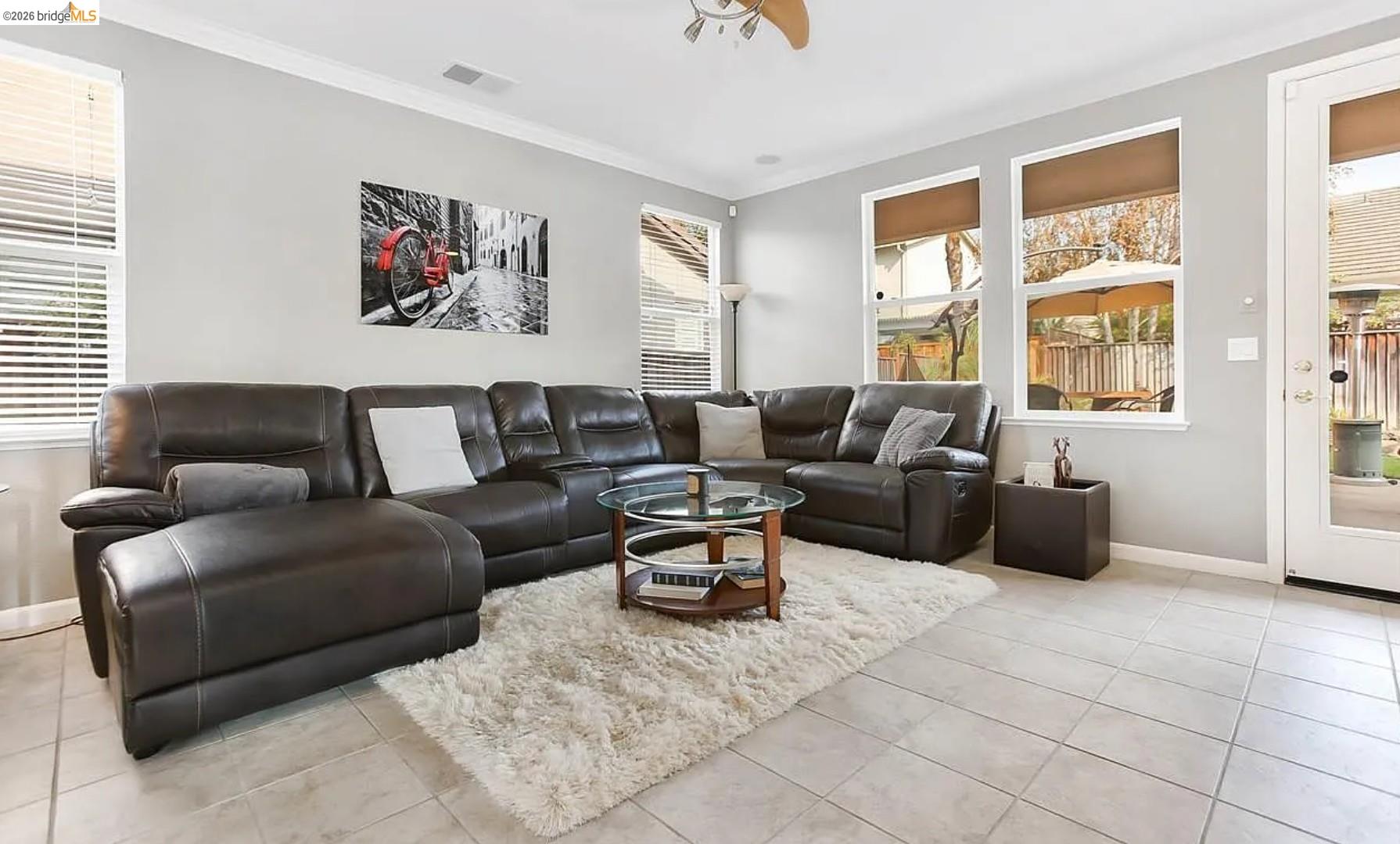 Detail Gallery Image 8 of 31 For 3251 Lookout Point Loop, Discovery Bay,  CA 94505 - 4 Beds | 2/1 Baths