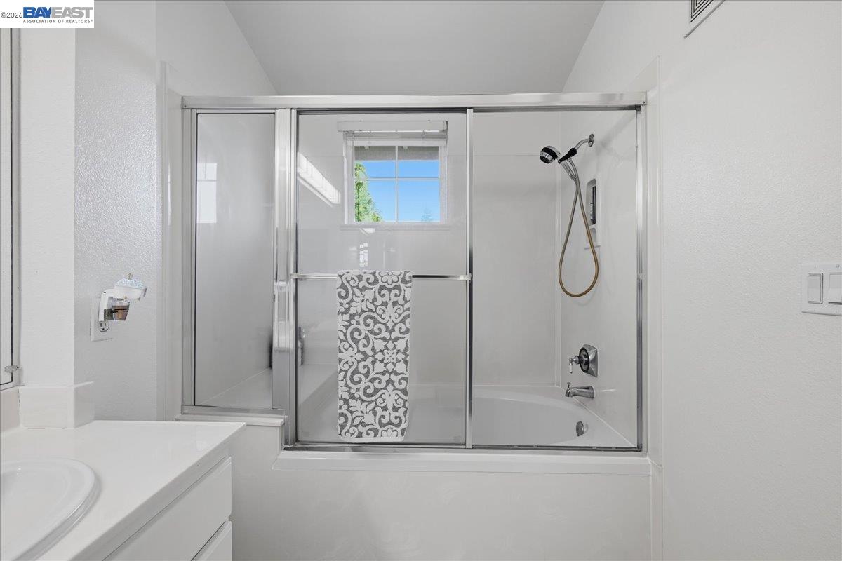 Photo #42: 41129501 Listing: Photo #42