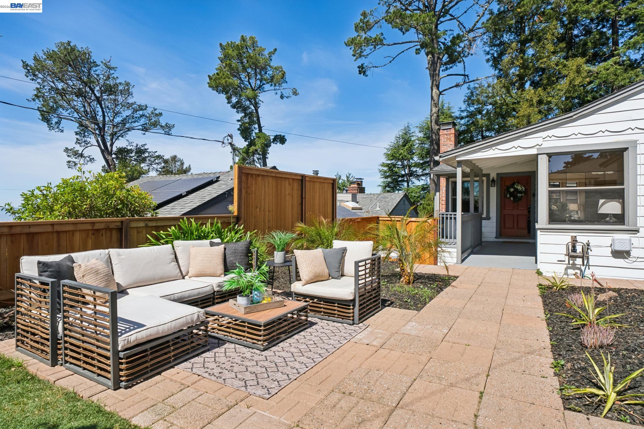 39 Chatsworth Ct, Oakland, CA, 94611