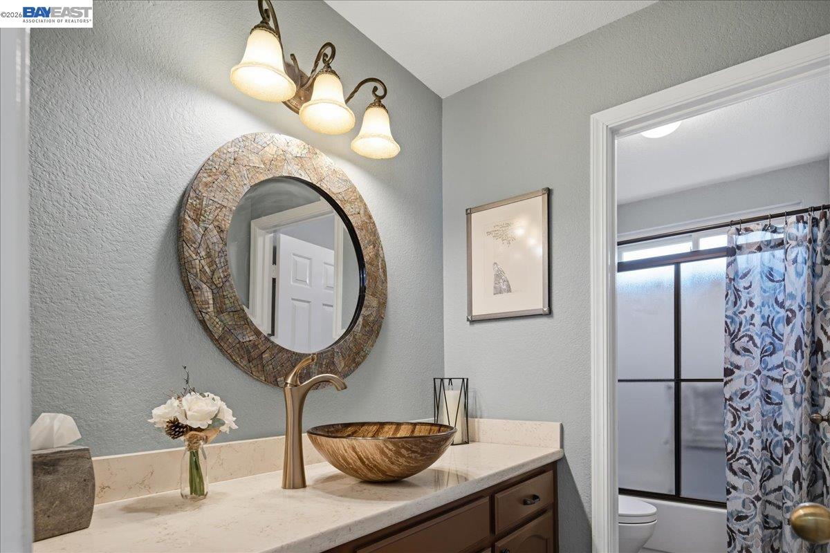 Detail Gallery Image 17 of 60 For 466 Crystalline Dr, Fremont,  CA 94539 - 4 Beds | 3 Baths