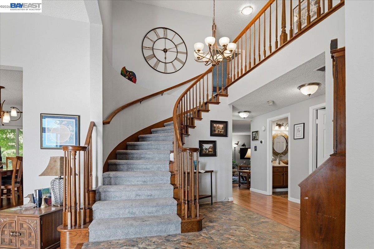 Detail Gallery Image 4 of 60 For 466 Crystalline Dr, Fremont,  CA 94539 - 4 Beds | 3 Baths