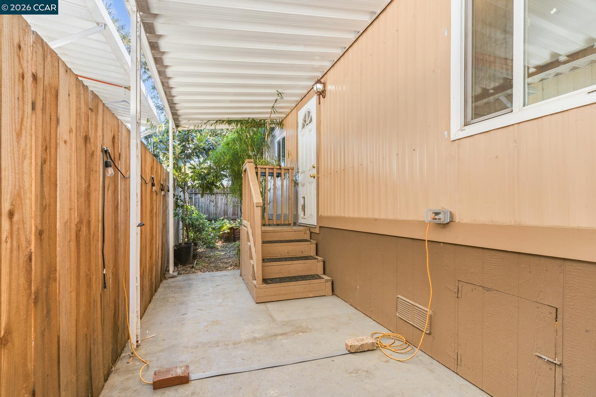 Detail Gallery Image 18 of 29 For 2399 E 14th St #105,  San Leandro,  CA 94577 - 1 Beds | 1 Baths