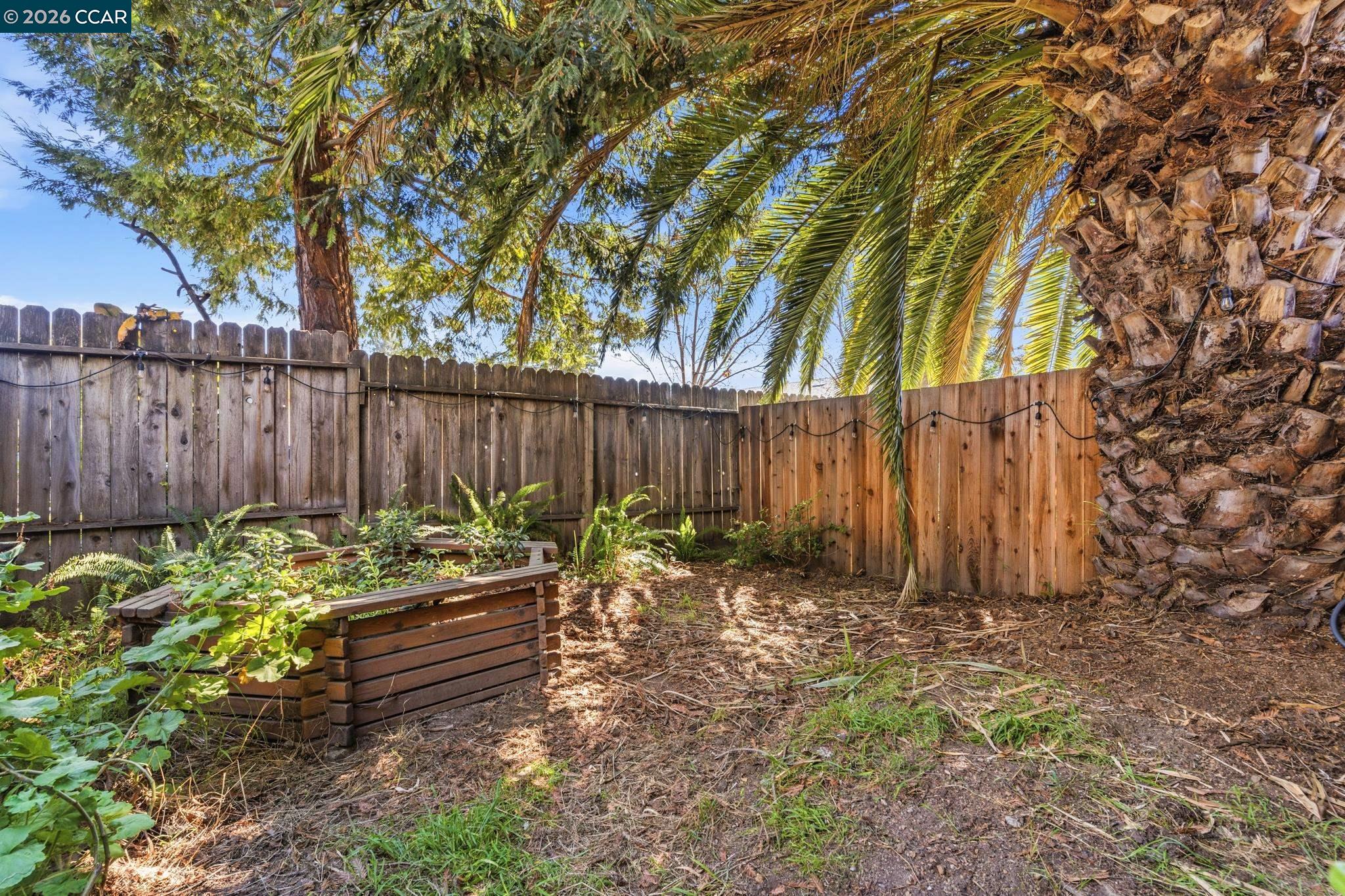 Detail Gallery Image 19 of 29 For 2399 E 14th St #105,  San Leandro,  CA 94577 - 1 Beds | 1 Baths