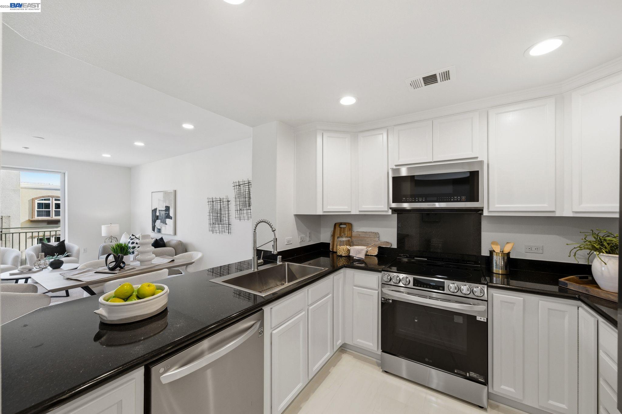 Detail Gallery Image 12 of 41 For 49002 Cinnamon Ferm Common #507,  Fremont,  CA 94539 - 2 Beds | 2 Baths