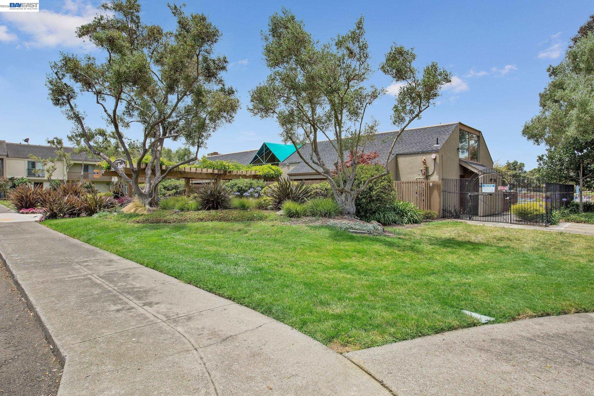 Photo #44: 41129517 Listing: Photo #44