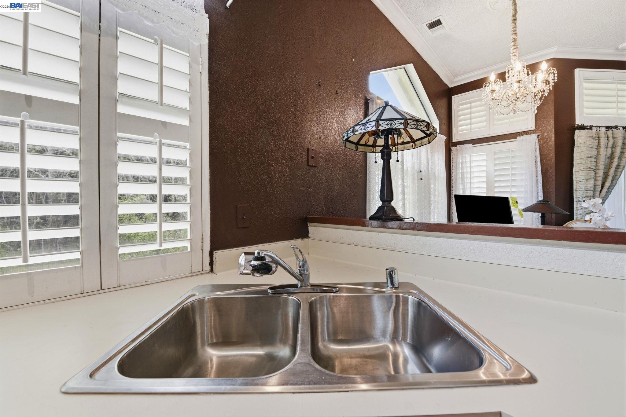 Photo #13: 41129518 Listing: Photo #13