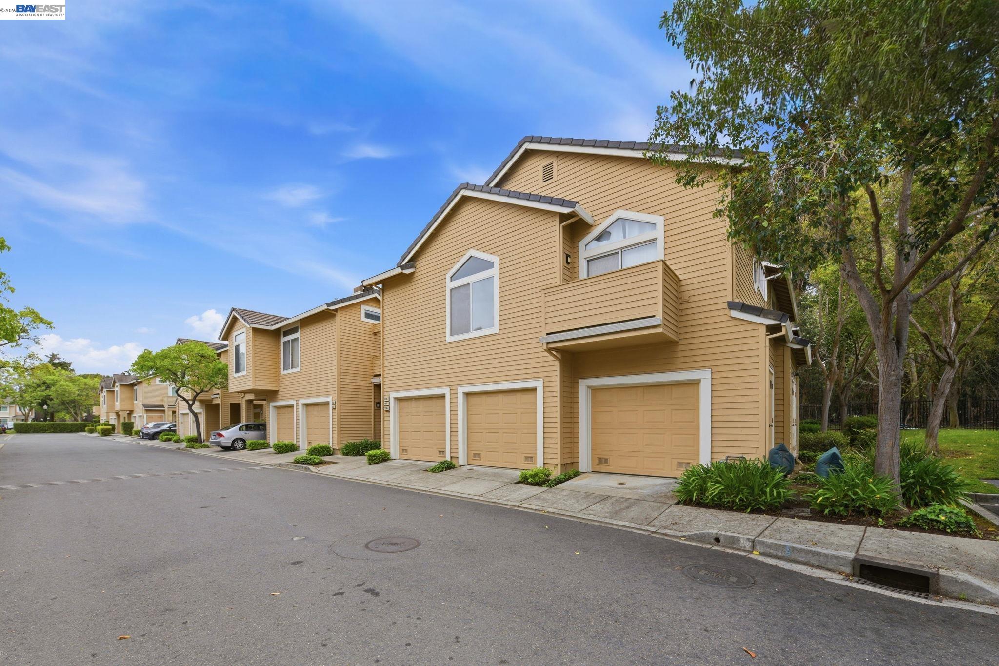 Photo #3: 41129518 Listing: Photo #3