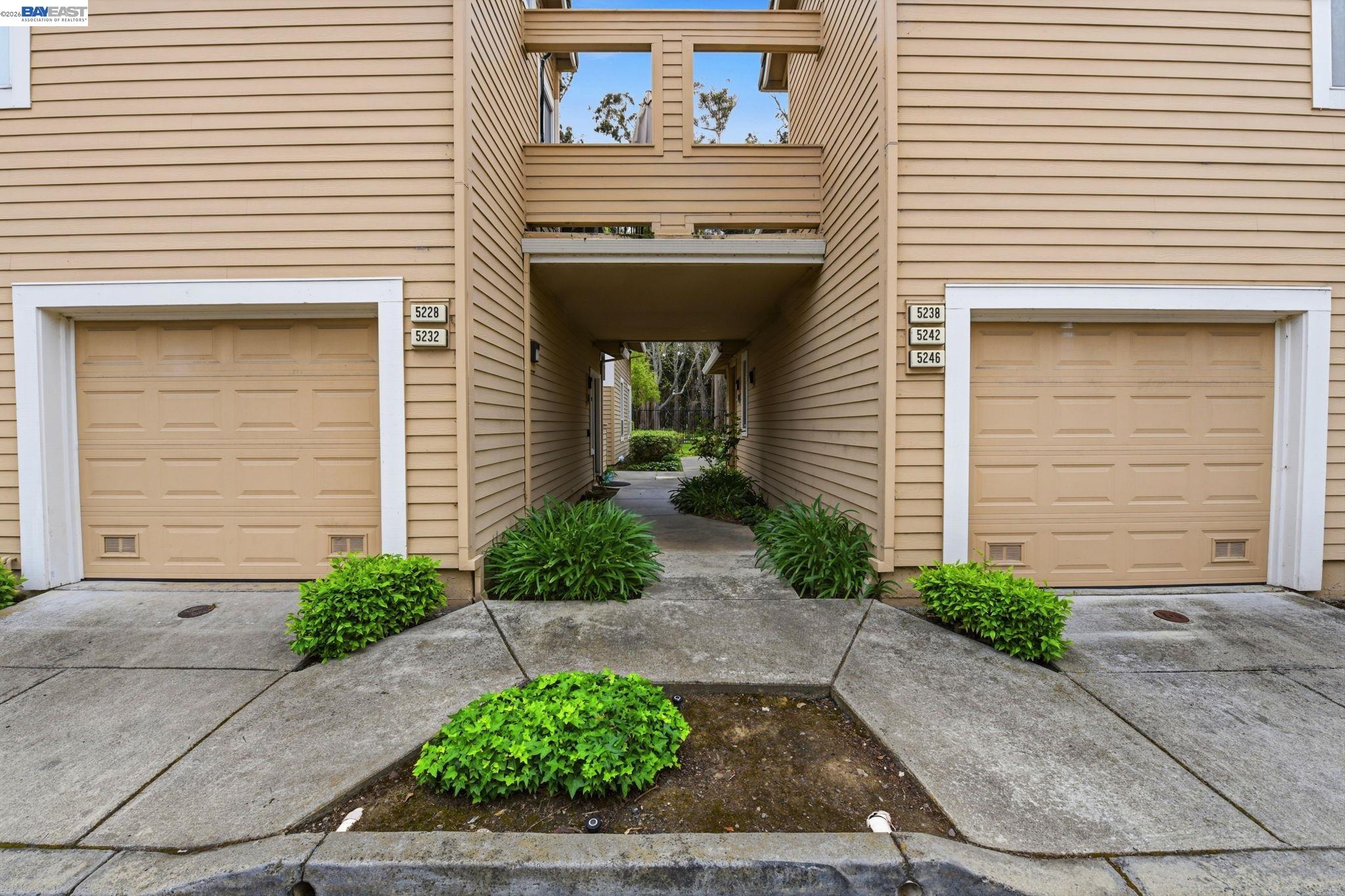 Photo #4: 41129518 Listing: Photo #4