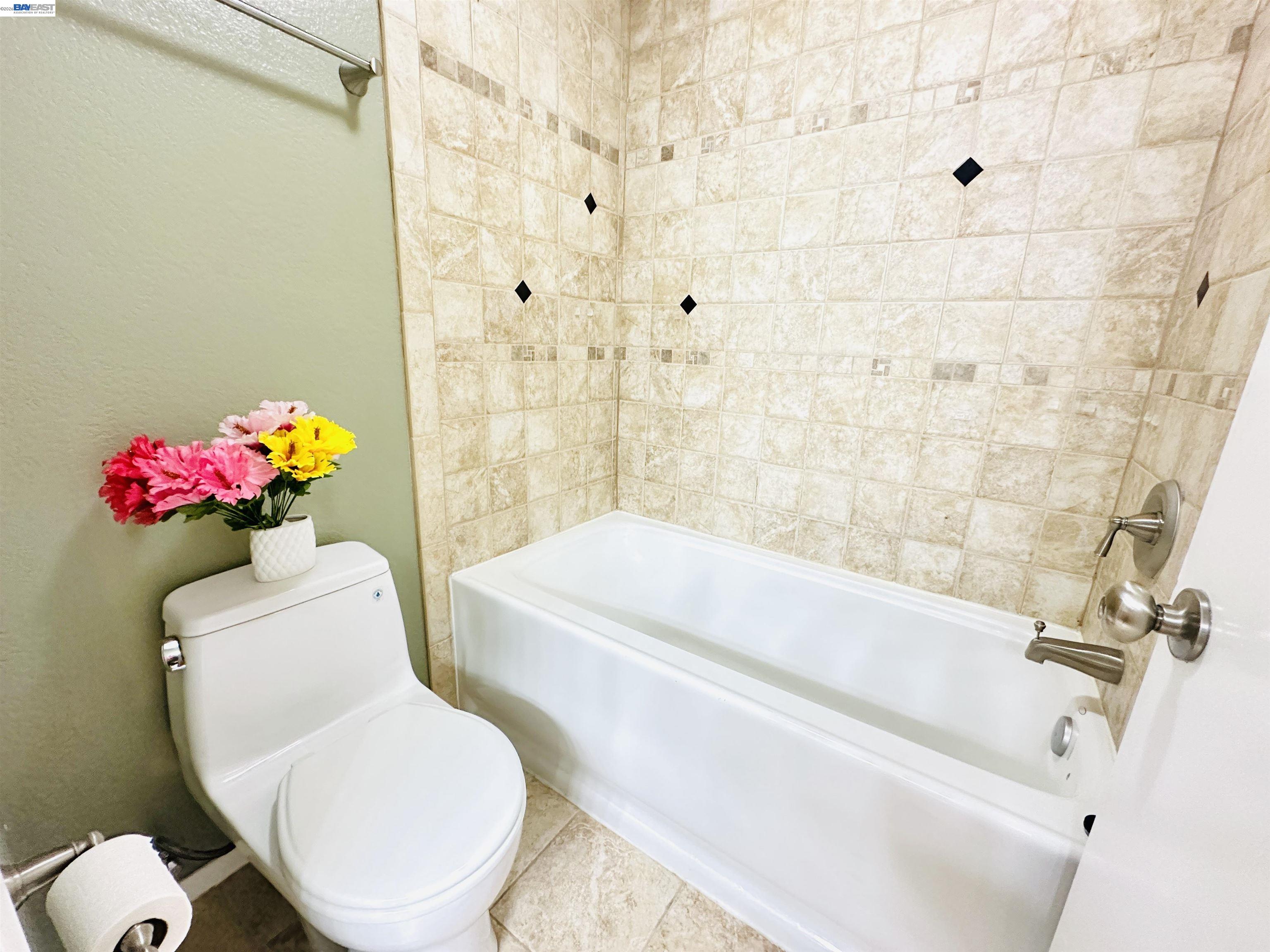 Photo #21: 41129519 Listing: Photo #21