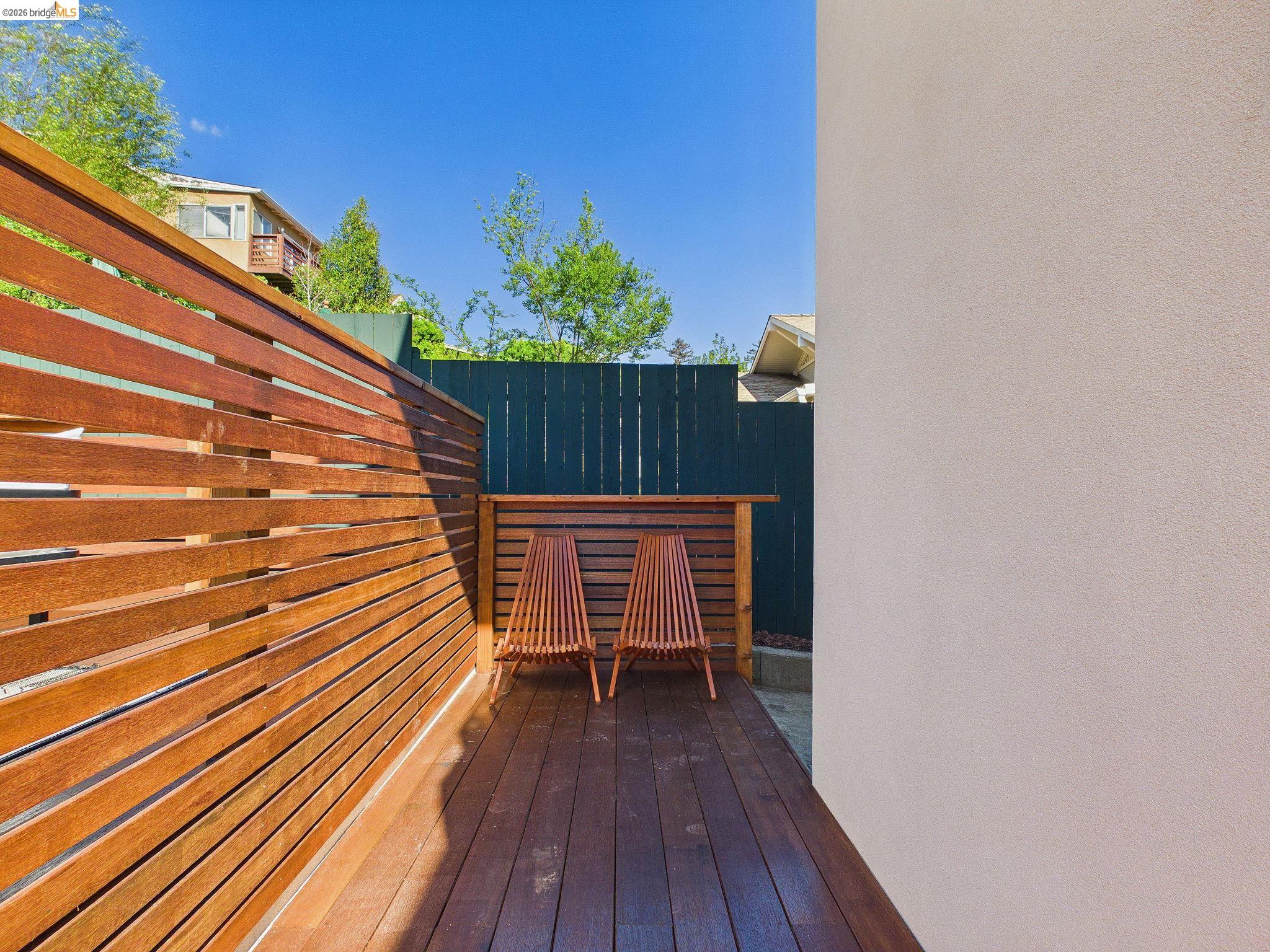 Detail Gallery Image 39 of 50 For 714 Walavista Ave, Oakland,  CA 94610 - 4 Beds | 4/1 Baths