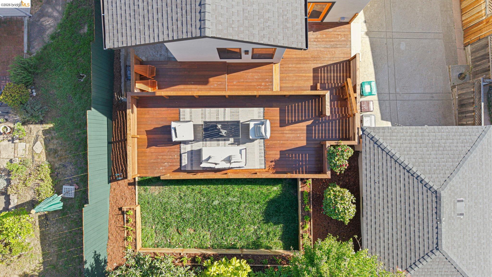 Detail Gallery Image 47 of 50 For 714 Walavista Ave, Oakland,  CA 94610 - 4 Beds | 4/1 Baths