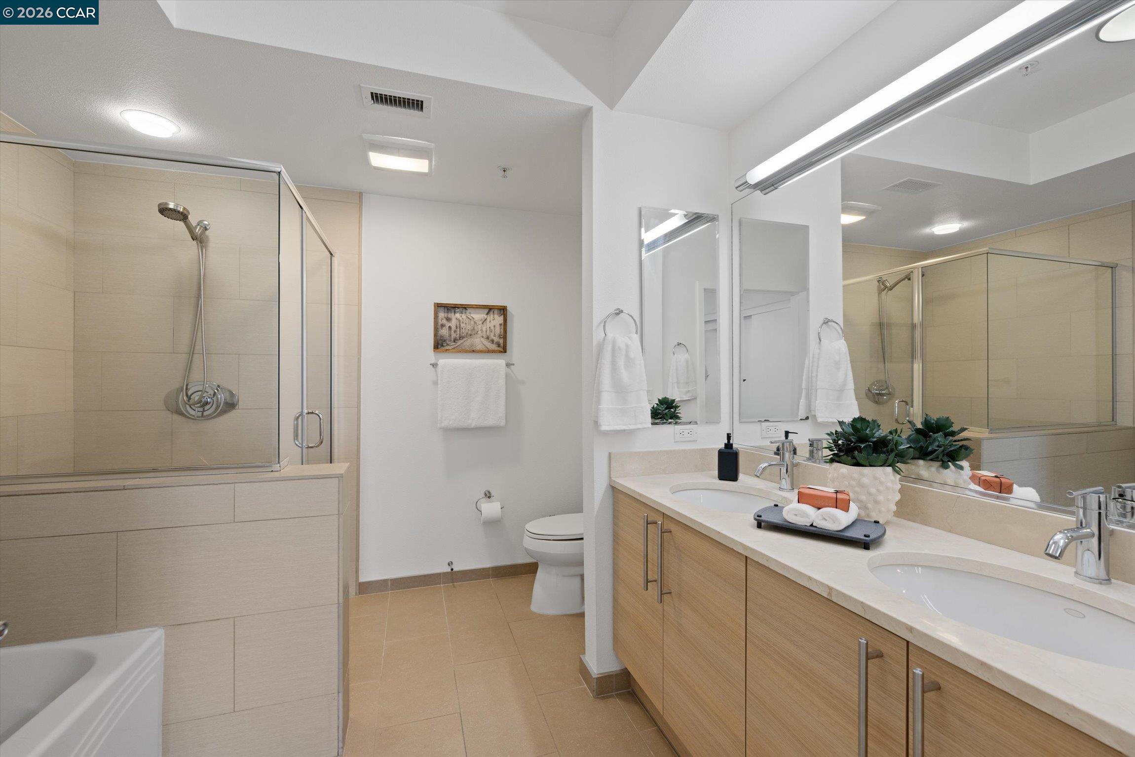 Photo #6: 41129522 Listing: Photo #6