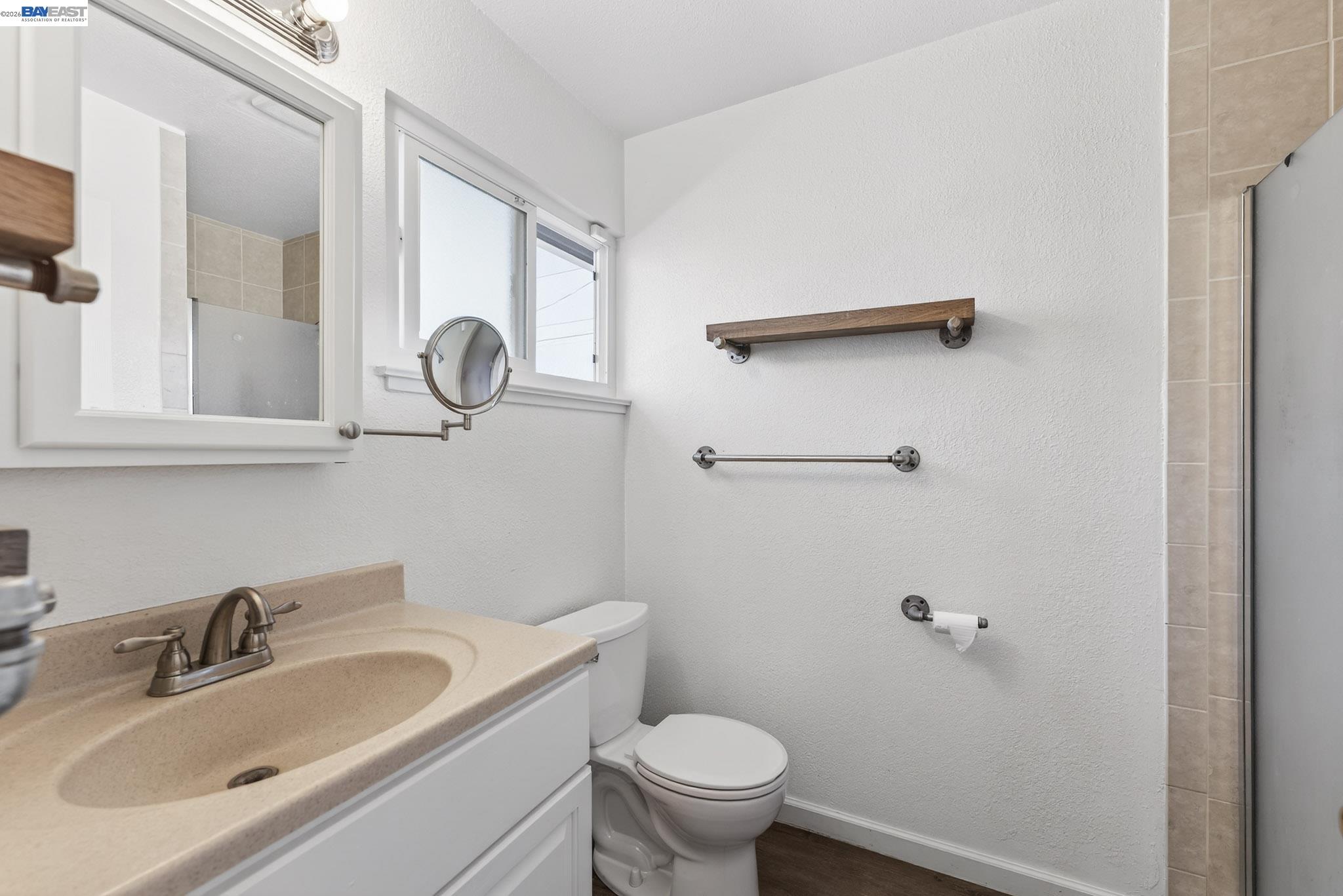 Detail Gallery Image 20 of 26 For 6759 Albyn Court, Newark,  CA 94560 - 3 Beds | 2 Baths