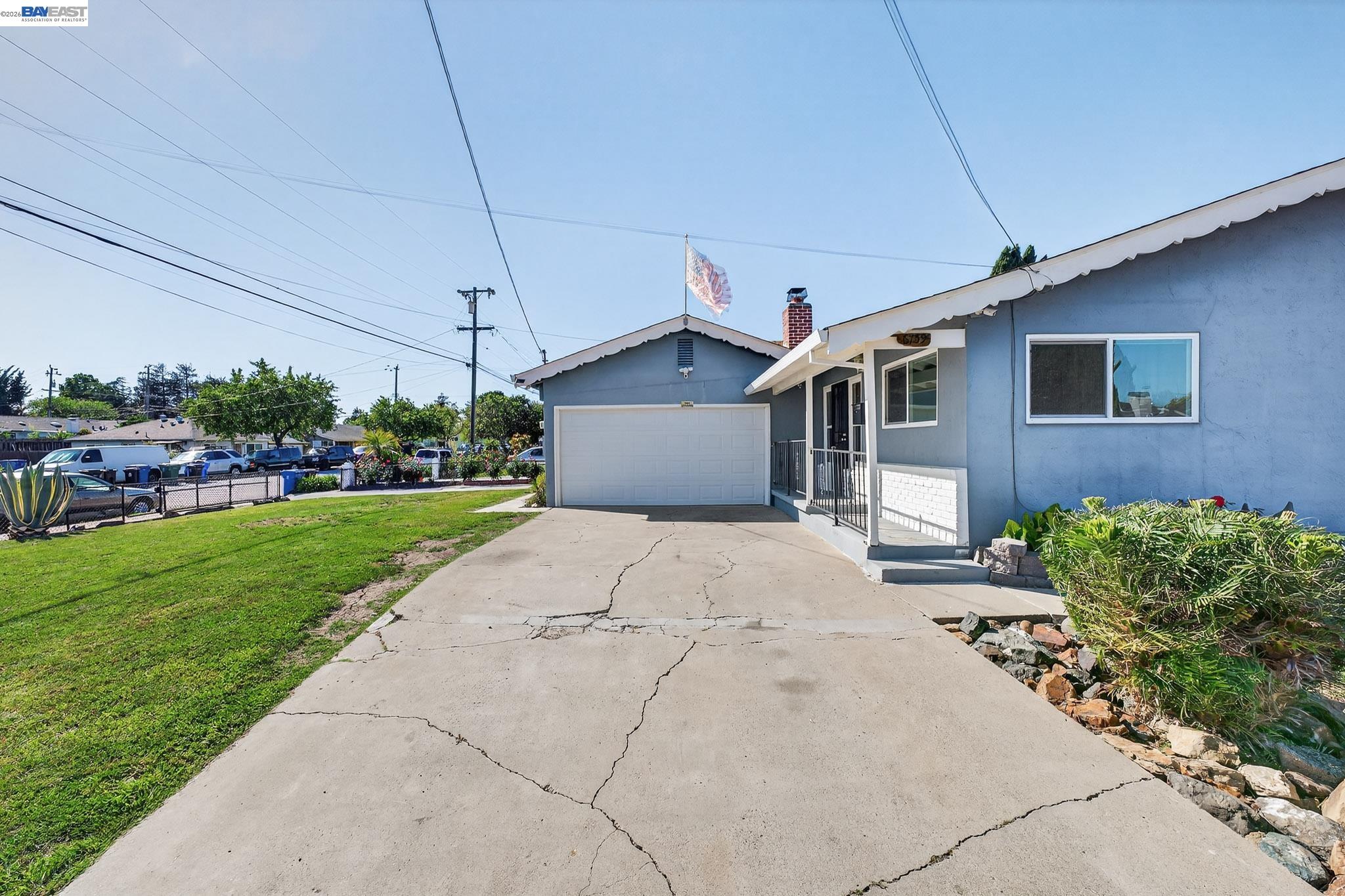 Detail Gallery Image 3 of 26 For 6759 Albyn Court, Newark,  CA 94560 - 3 Beds | 2 Baths