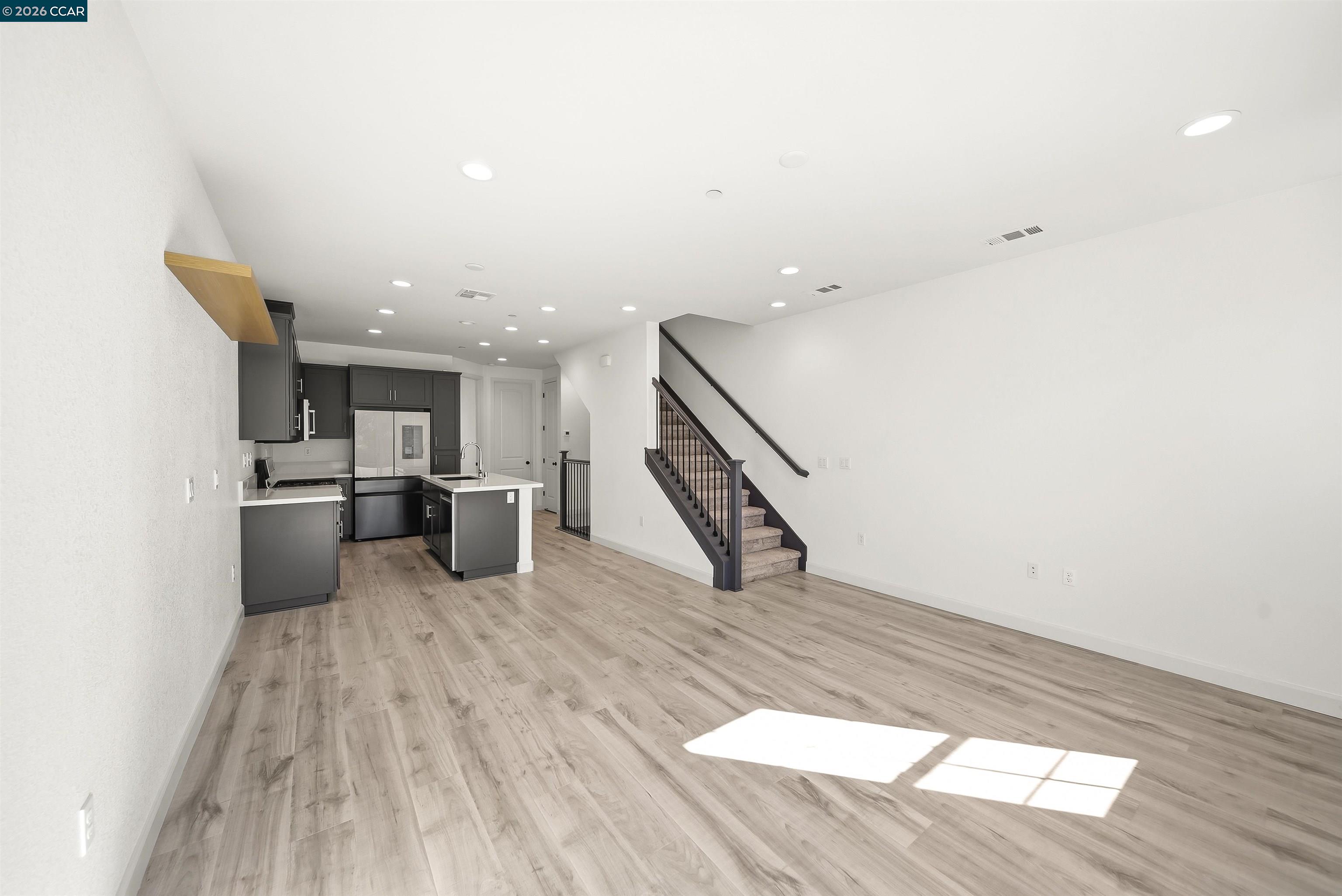 Photo #15: 41129525 Listing: Photo #15