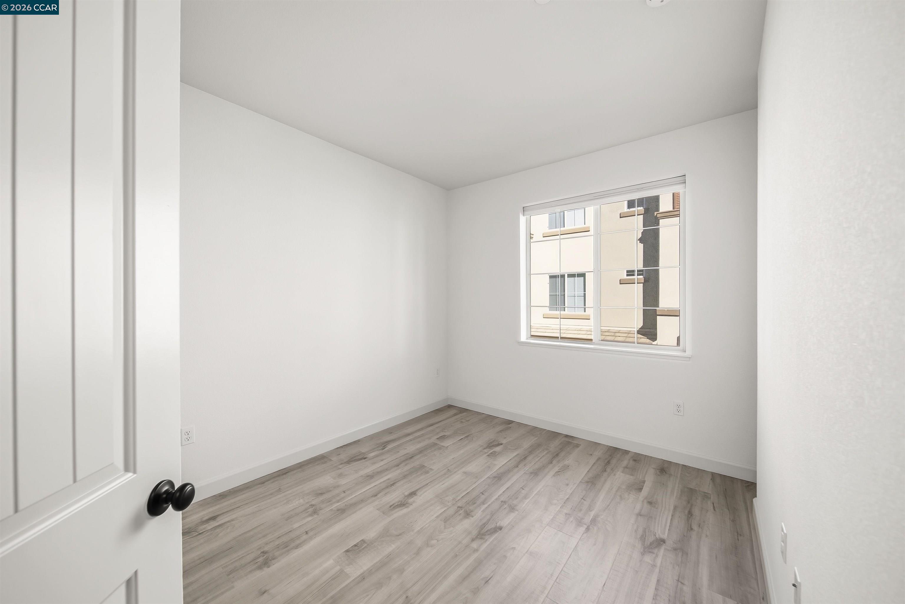 Photo #8: 41129525 Listing: Photo #8