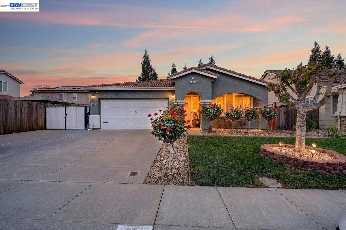 469 Monte Oro St, Manteca CA 95337 — photo 2
