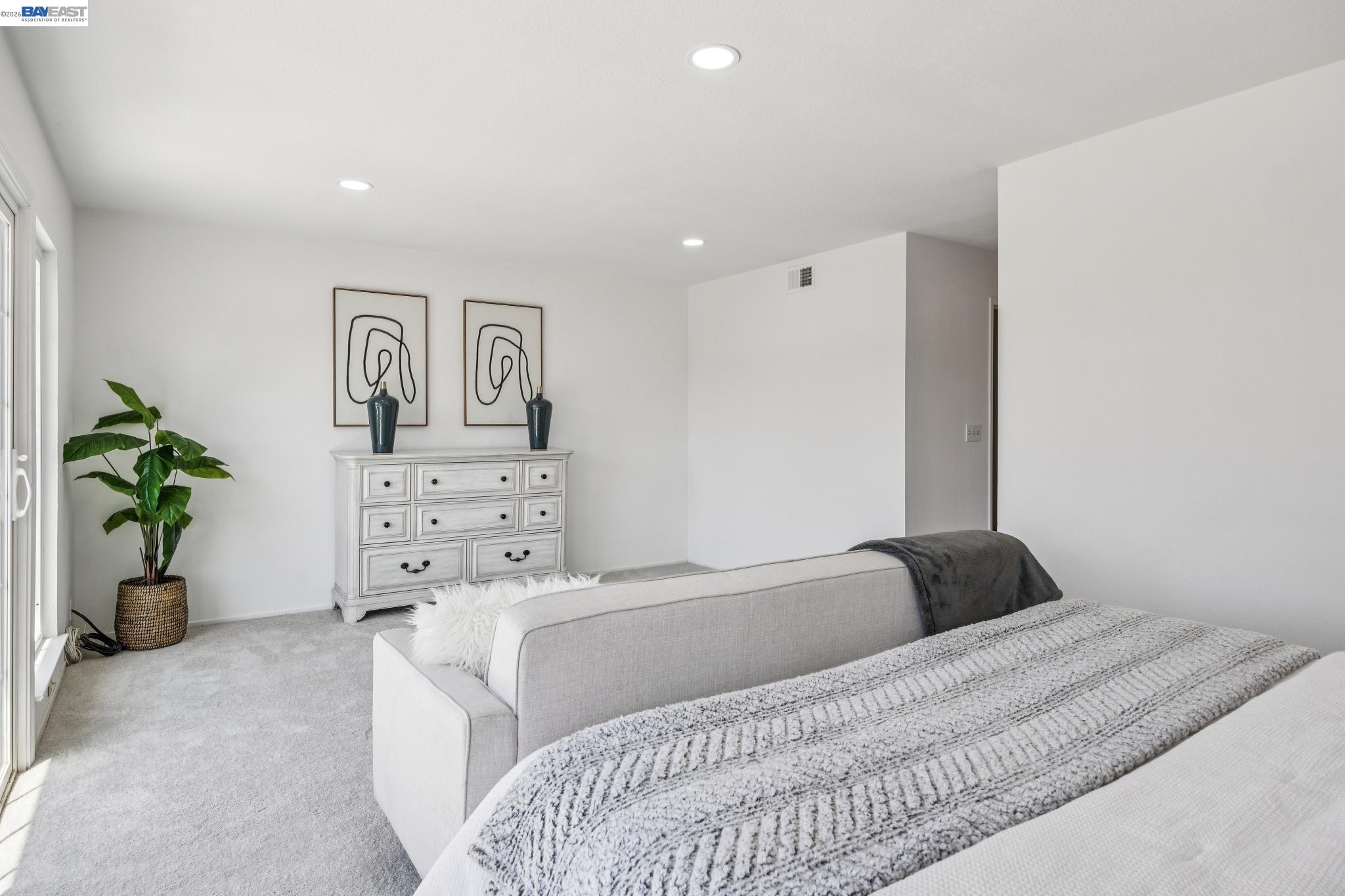 Detail Gallery Image 24 of 52 For 2838 Agua Vista Dr, San Jose,  CA 95132 - 4 Beds | 3 Baths