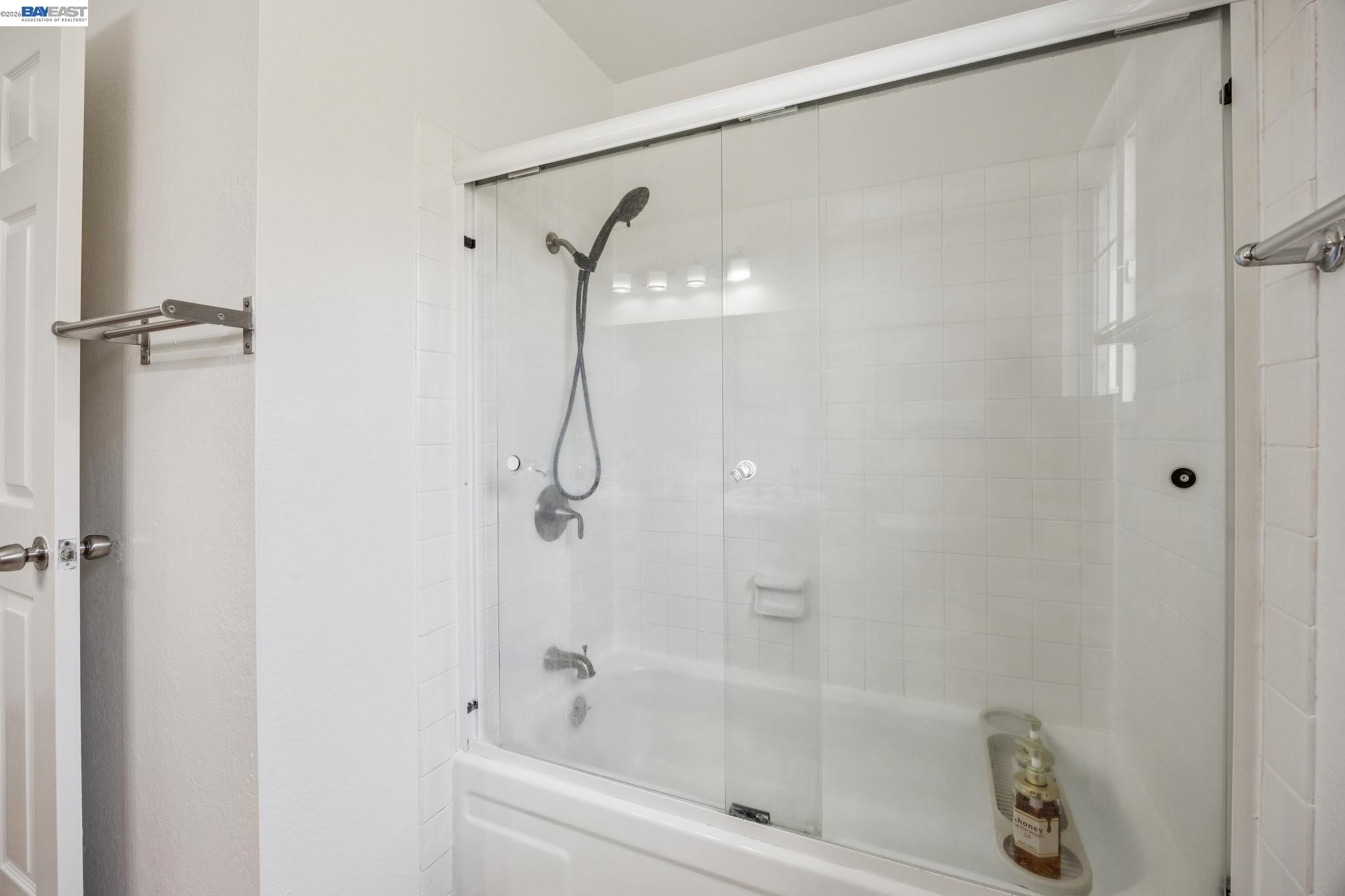 Detail Gallery Image 38 of 52 For 2838 Agua Vista Dr, San Jose,  CA 95132 - 4 Beds | 3 Baths