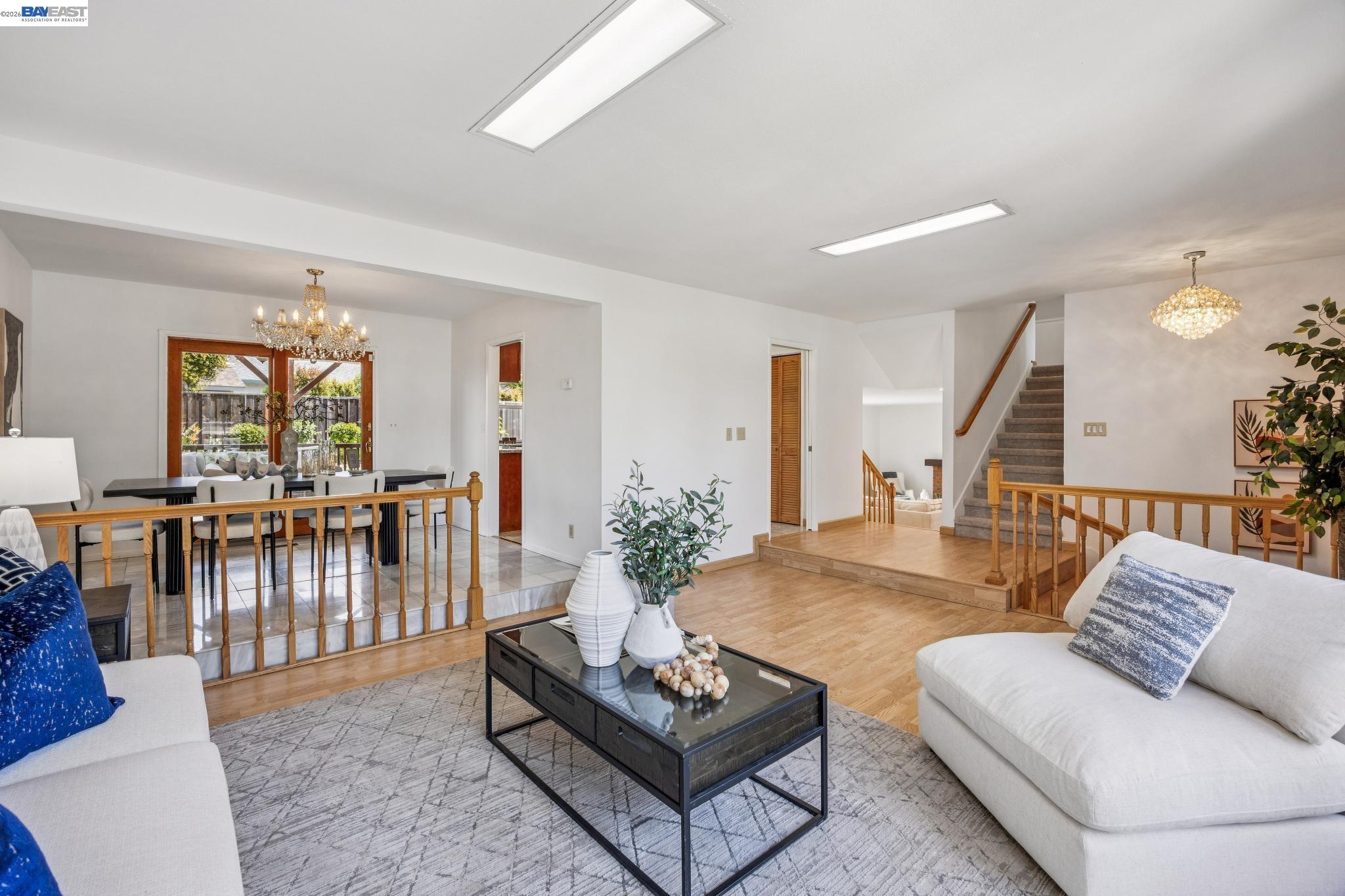 Detail Gallery Image 6 of 52 For 2838 Agua Vista Dr, San Jose,  CA 95132 - 4 Beds | 3 Baths