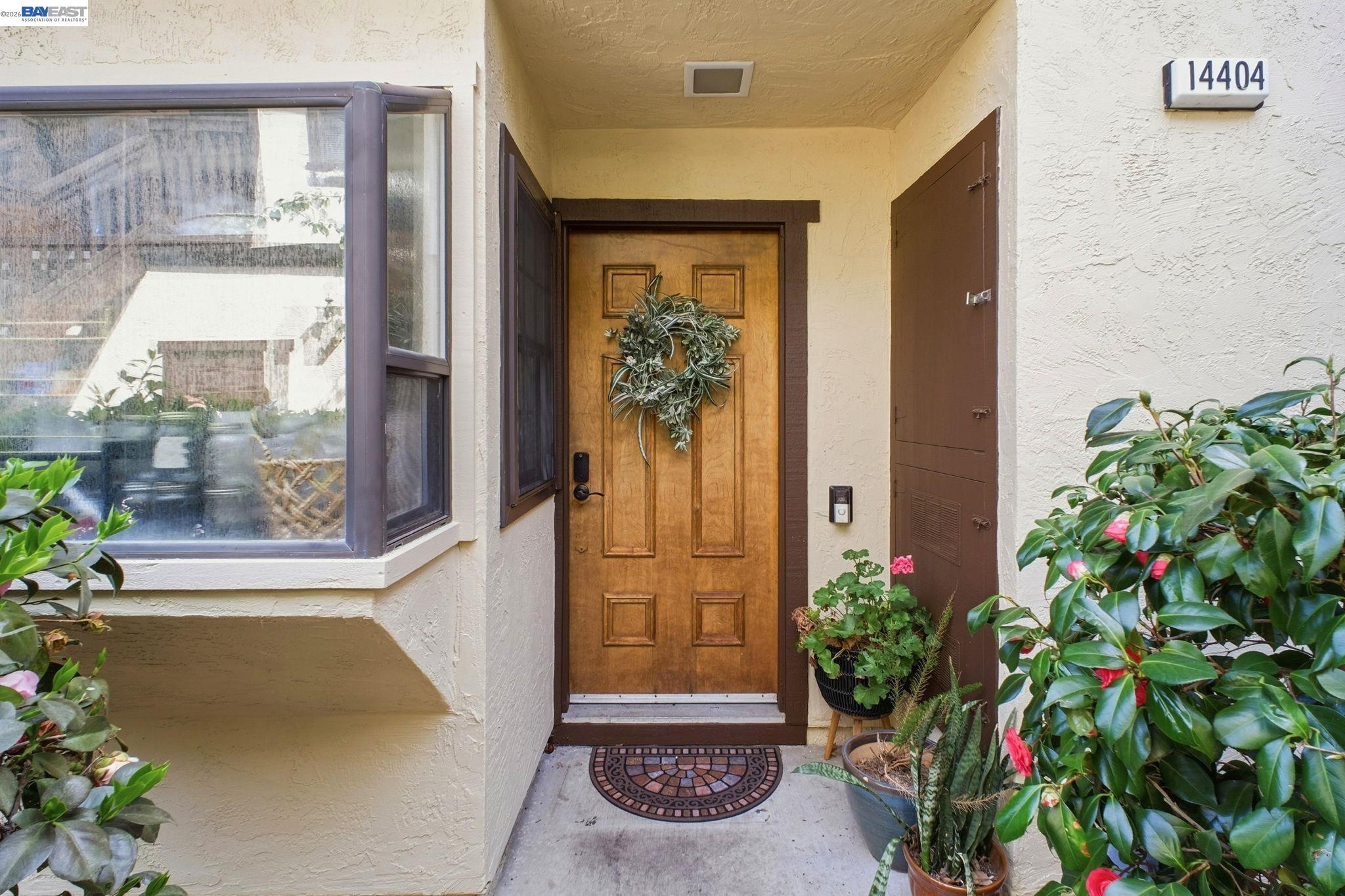 Photo #2: 41129532 Listing: Photo #2