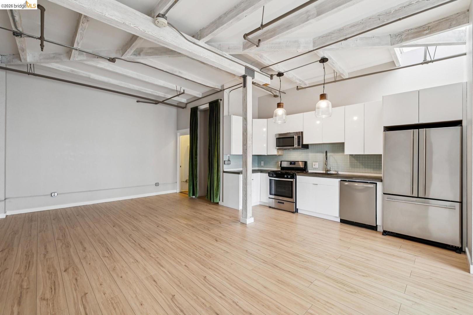 Photo #15: 41129534 Listing: Photo #15