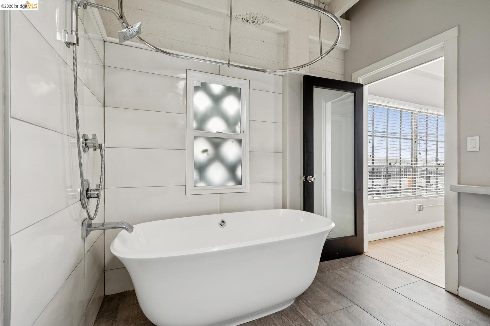 Photo #21: 41129534 Listing: Photo #21