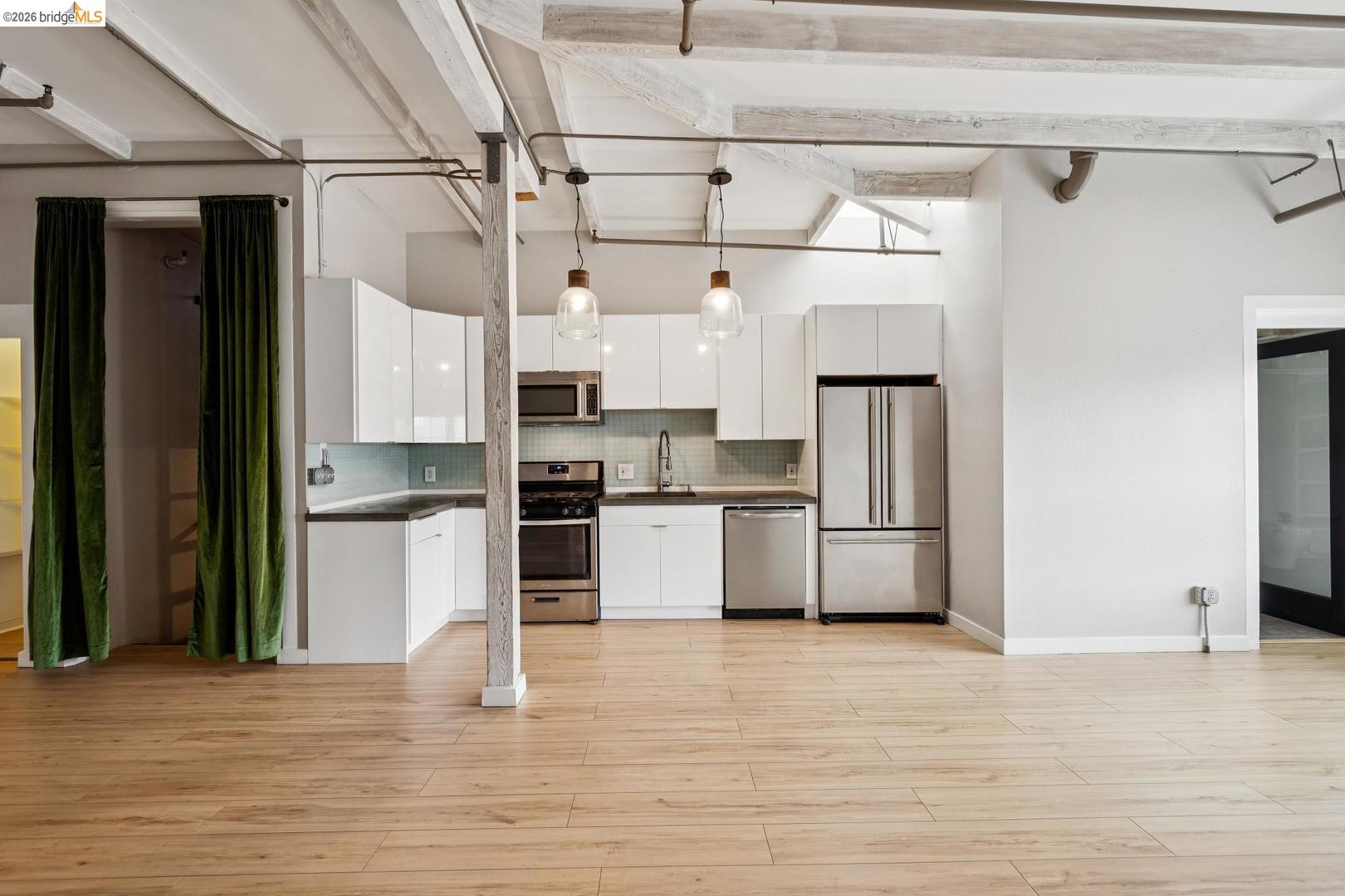 Photo #10: 41129534 Listing: Photo #10