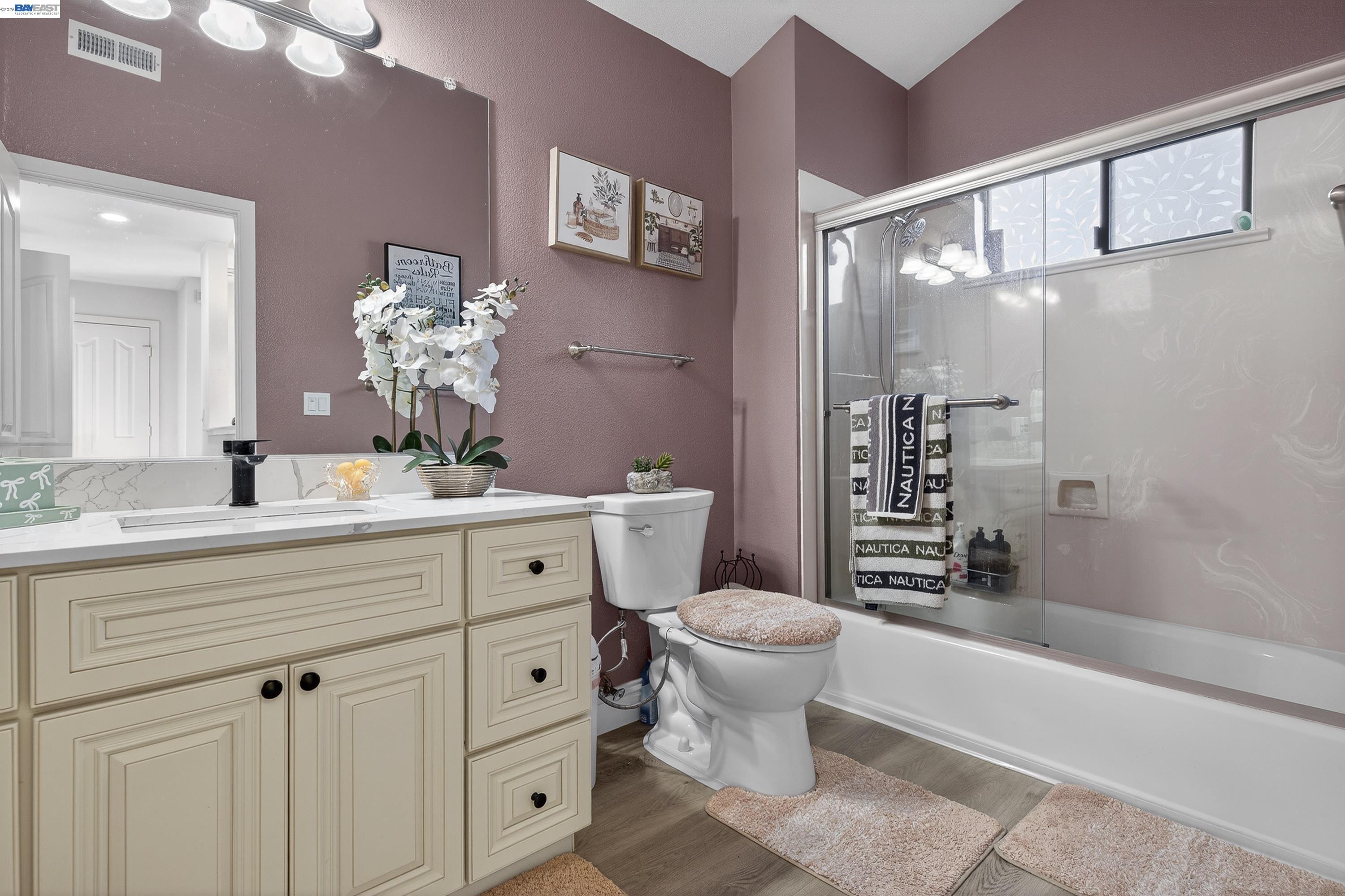 Detail Gallery Image 39 of 60 For 903 Appian Knoll Ct, El Sobrante,  CA 94803 - 3 Beds | 2/1 Baths